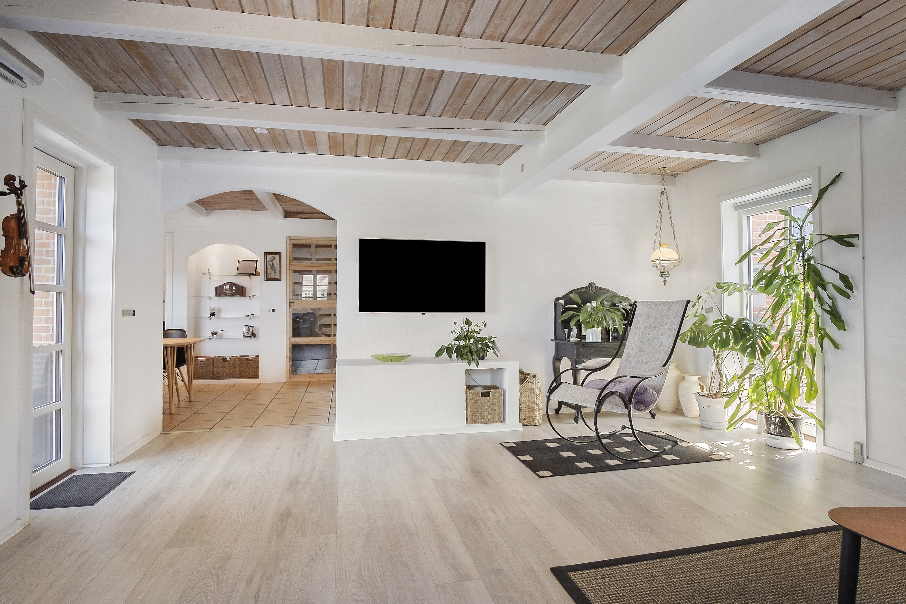 Fremhævet stue billede i fuldskærmstilstand. Billede af Vanggårdsvej 7, Andebølle, 5492 Vissenbjerg