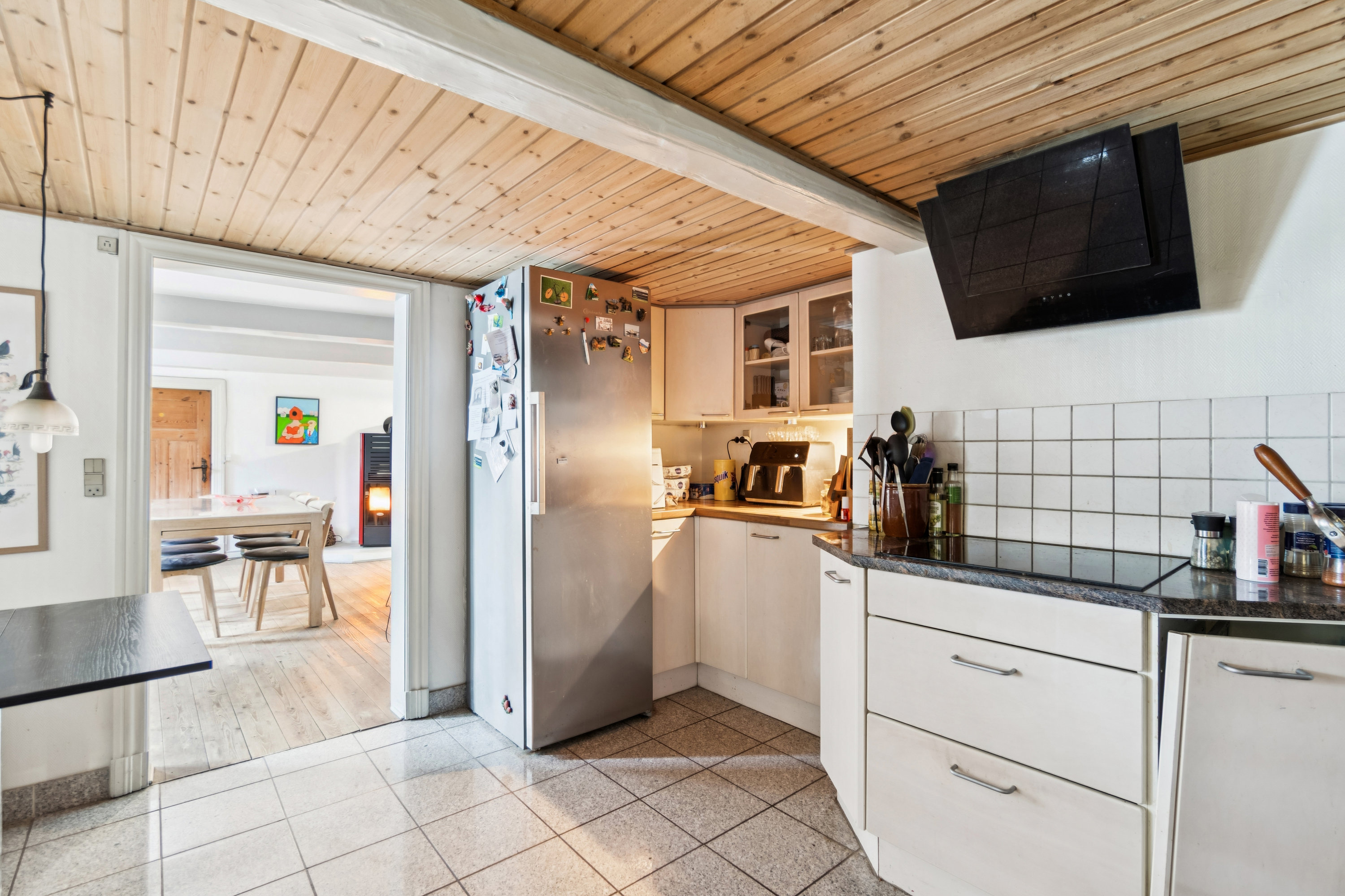 Fremhævet køkken billede i fuldskærmstilstand. Billede af Midtvej 2, Stevning, 6430 Nordborg