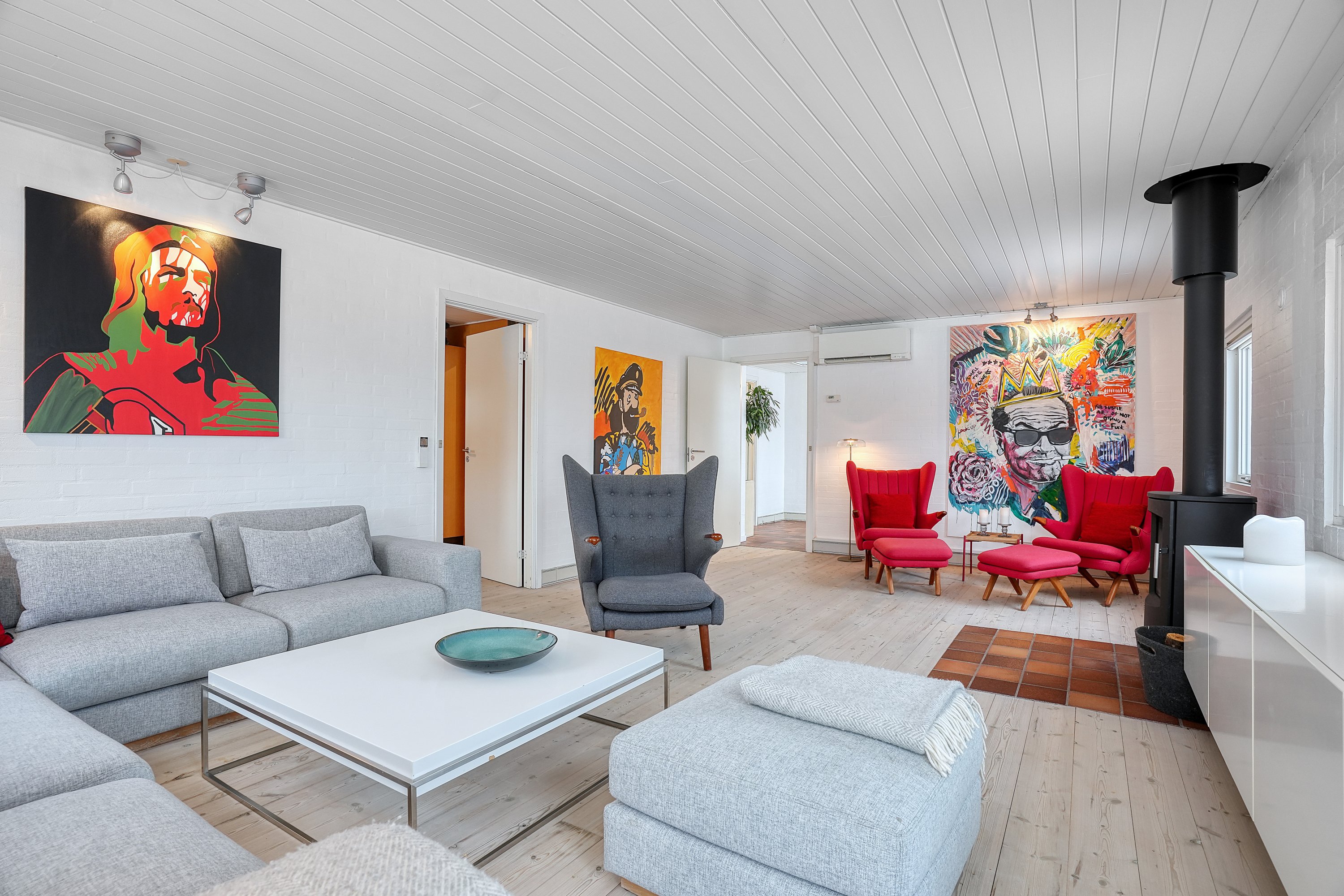 Fremhævet stue billede i fuldskærmstilstand. Billede af Arnakkegårds Alle 18, Arnakke, 4390 Vipperød