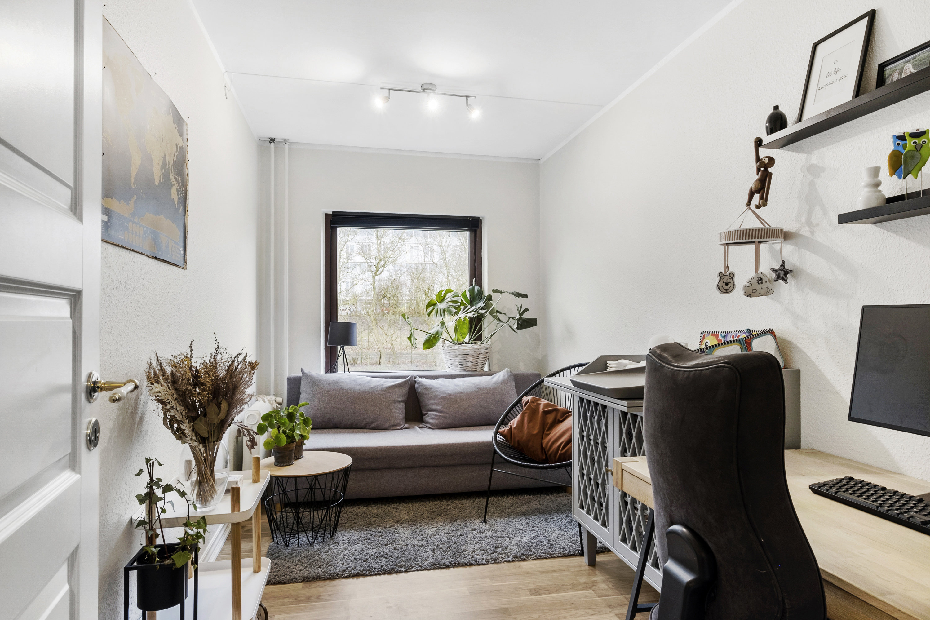 Fremhævet  billede i fuldskærmstilstand. Billede af H. C. Andersens Vej 28, 1. tv., Vejgaard, 9000 Aalborg