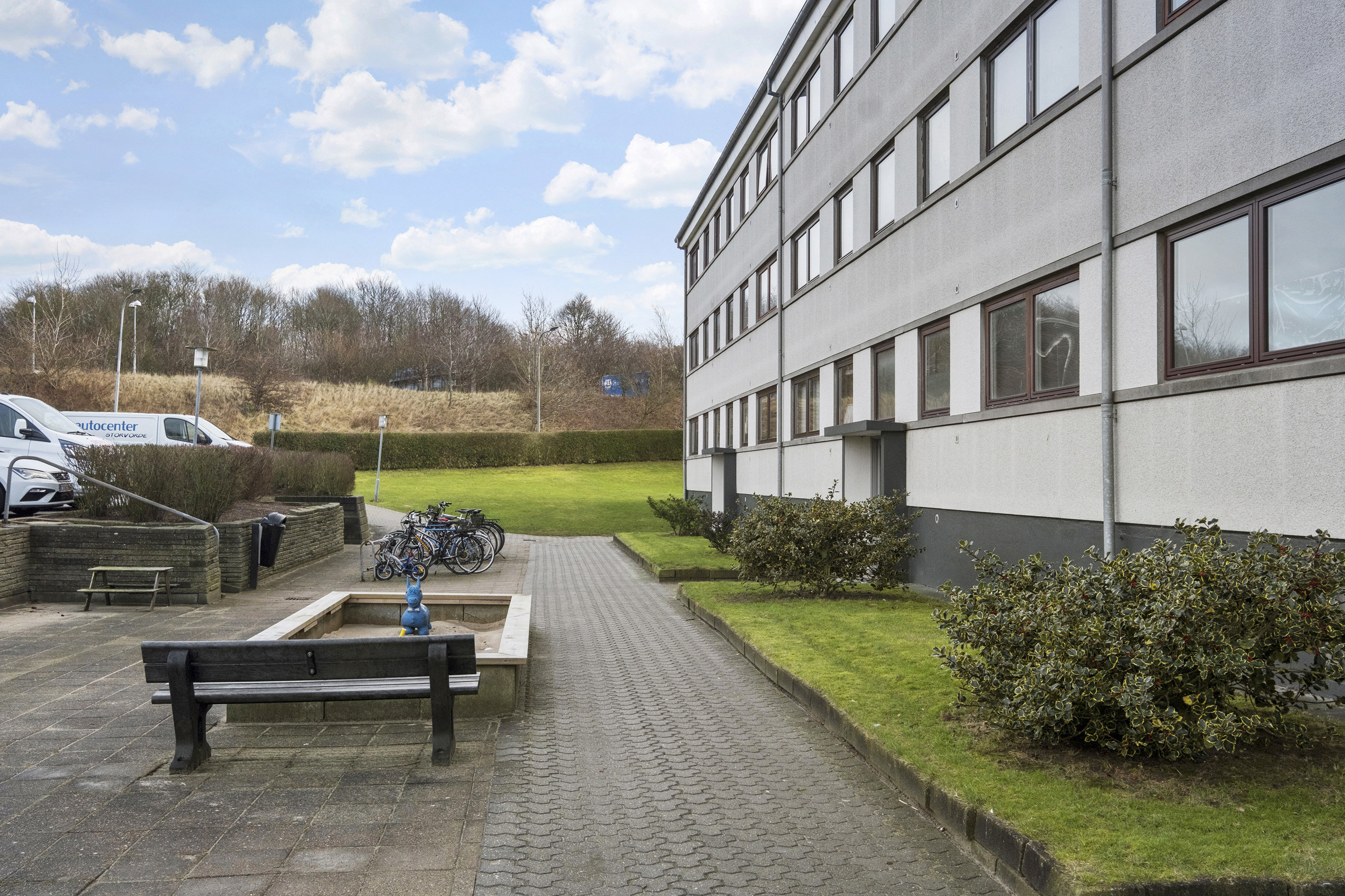 Fremhævet  billede i fuldskærmstilstand. Billede af H. C. Andersens Vej 28, 1. tv., Vejgaard, 9000 Aalborg