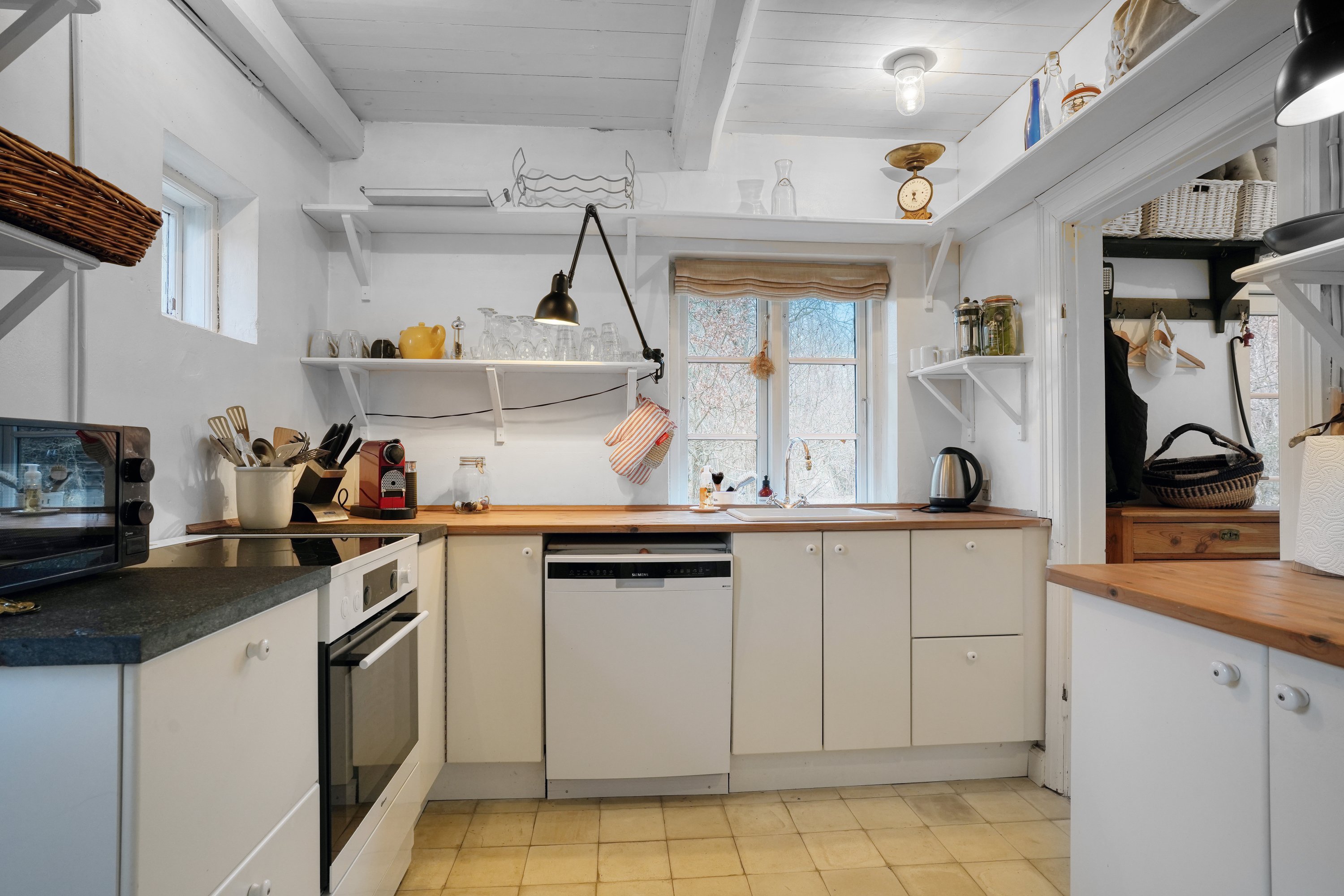 Fremhævet køkken billede i fuldskærmstilstand. Billede af Hans Nielsensvej 6, Lumsås, 4500 Nykøbing Sj