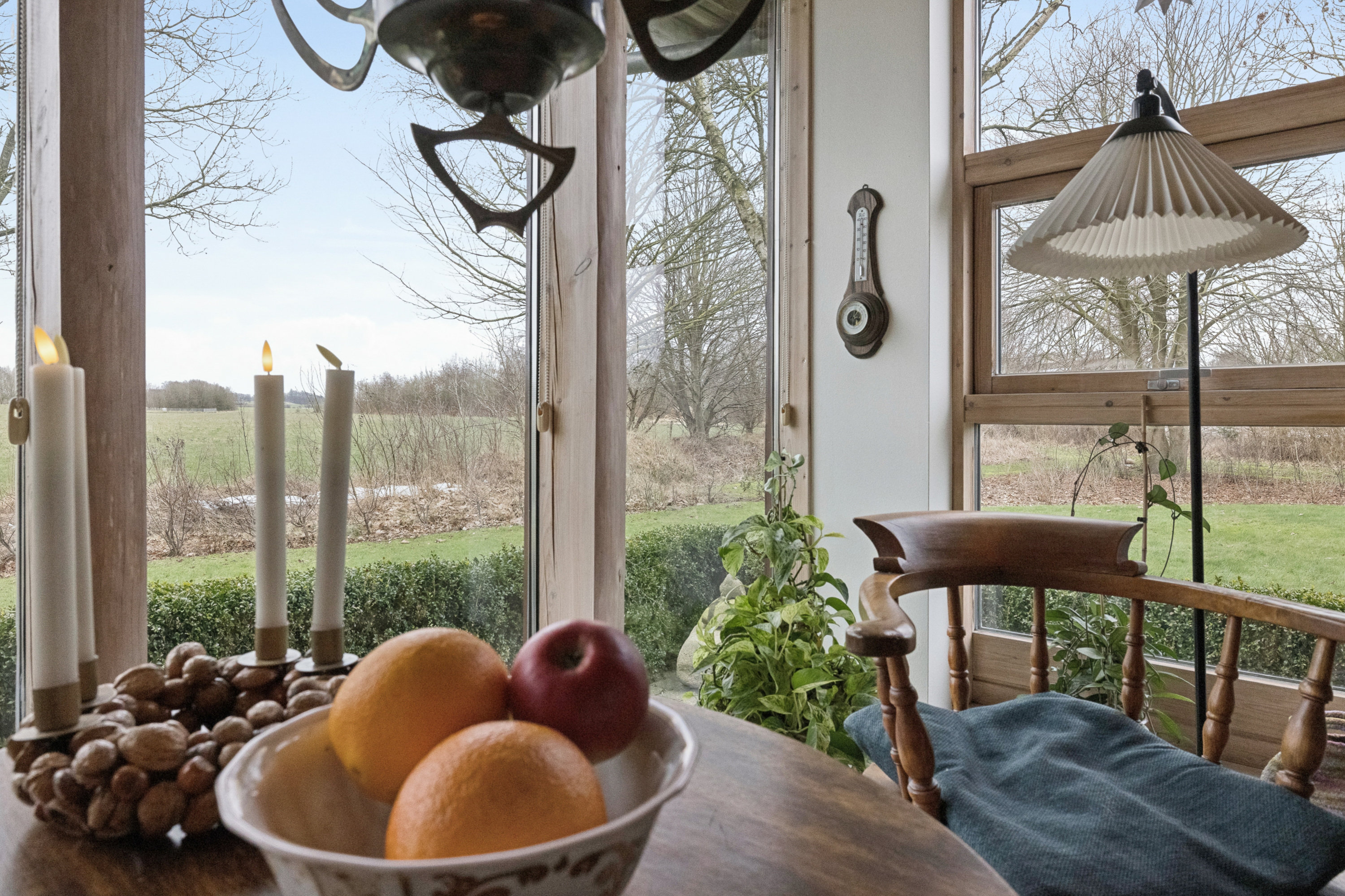 Fremhævet stue billede i fuldskærmstilstand. Billede af Solgårdsvej 2, Fly, 7800 Skive