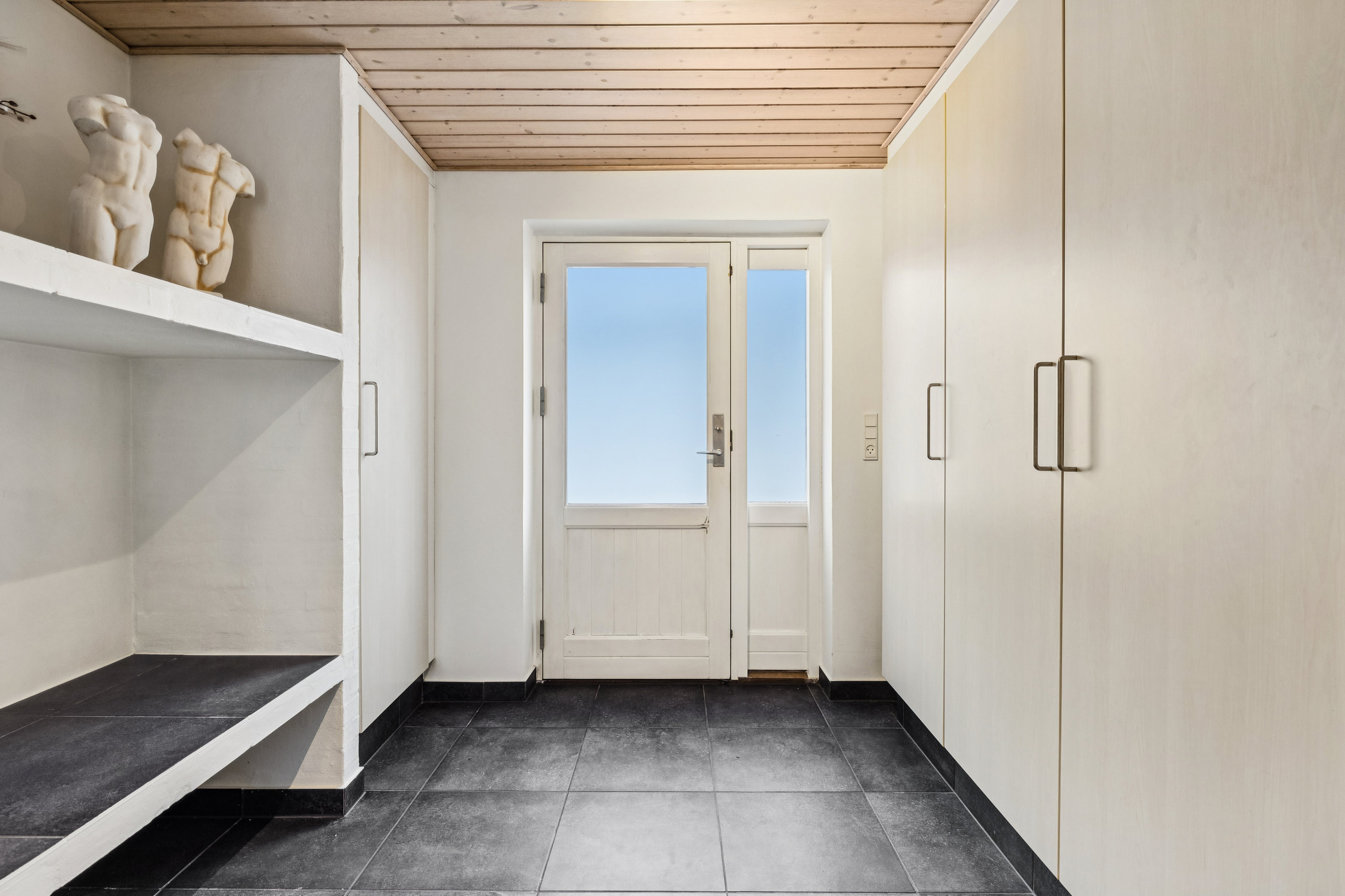 Fremhævet entré billede i fuldskærmstilstand. Billede af Lillemøllevej 1, Hvornum, 9500 Hobro