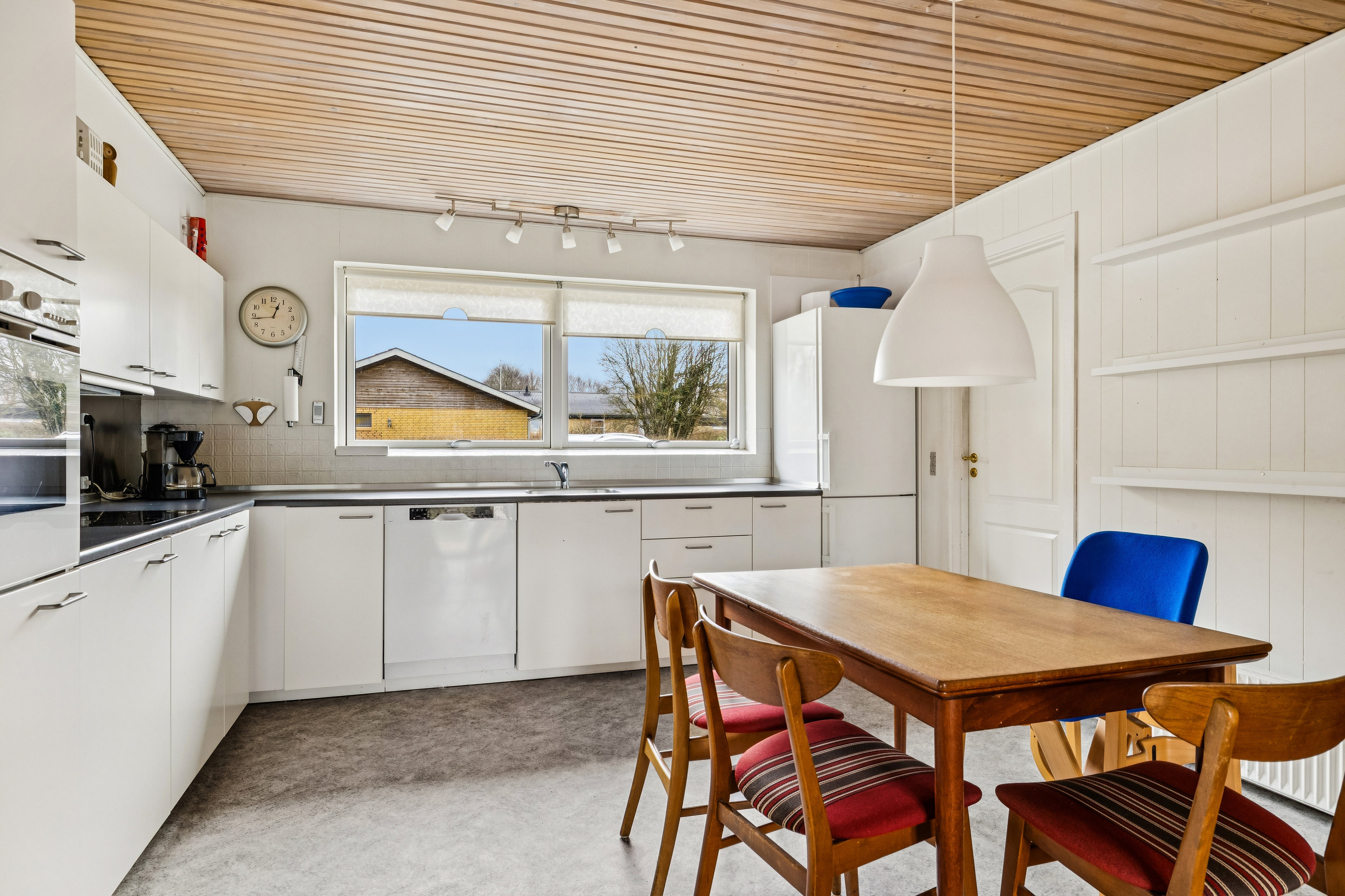 Fremhævet køkken billede i fuldskærmstilstand. Billede af Tværvej 9, Vebbestrup, 9500 Hobro