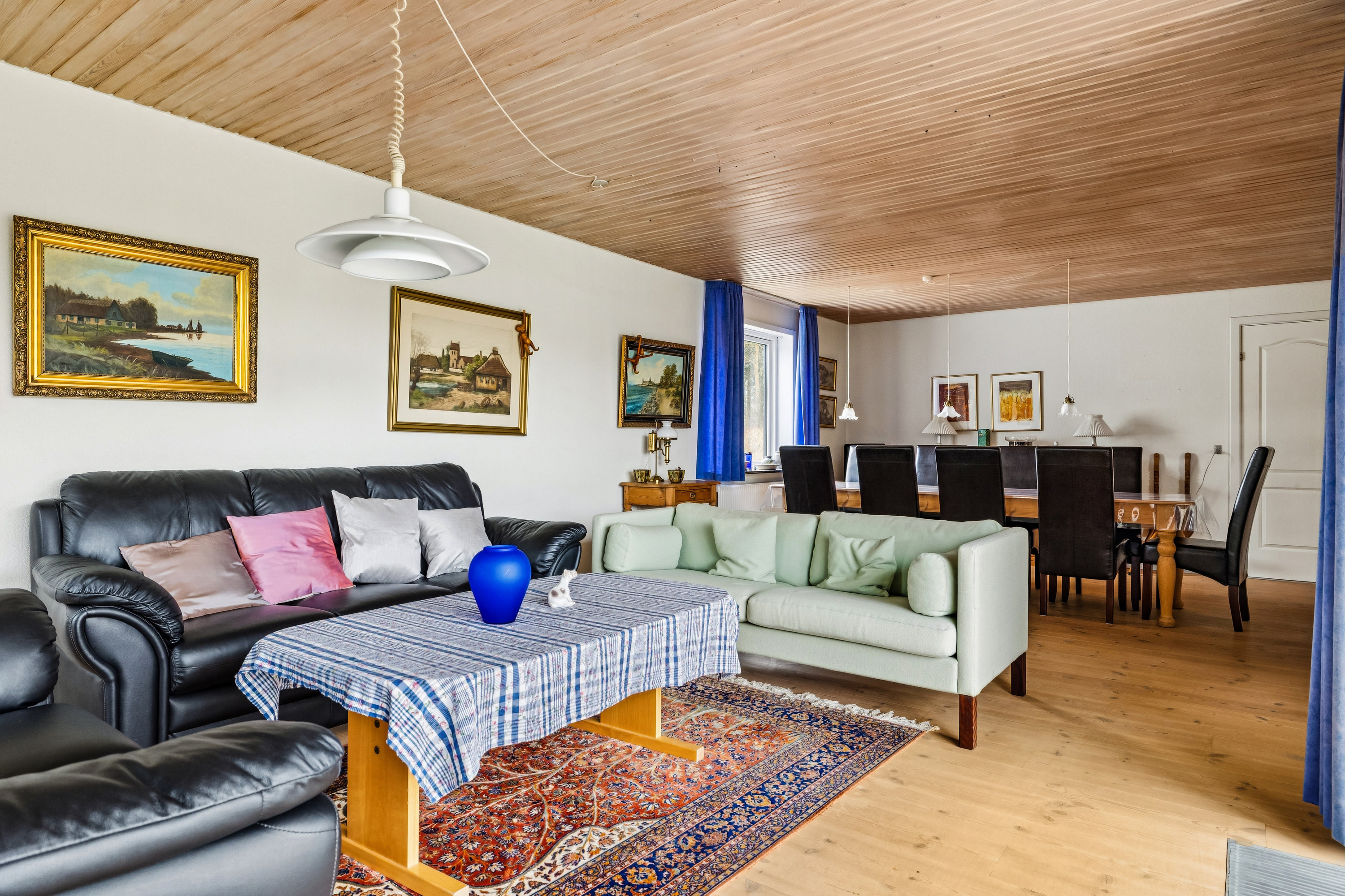 Fremhævet stue billede i fuldskærmstilstand. Billede af Tværvej 9, Vebbestrup, 9500 Hobro