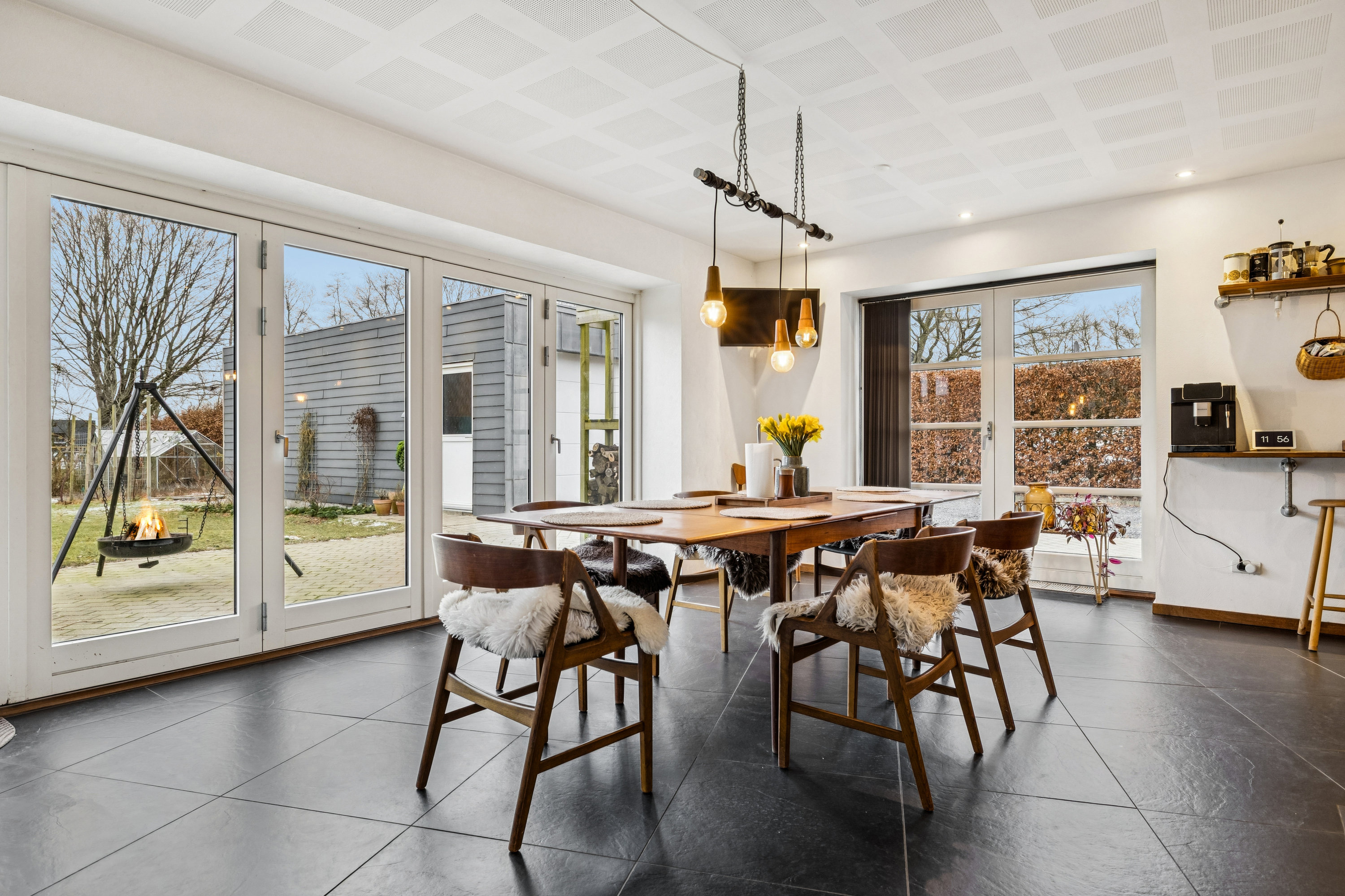 Fremhævet alrum billede i fuldskærmstilstand. Billede af Løgstørvej 72, Hørby, 9500 Hobro