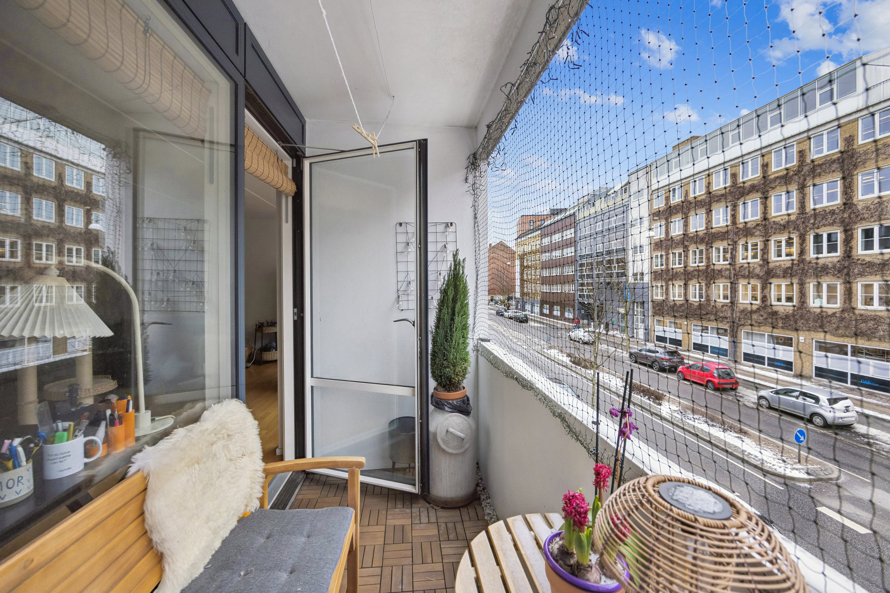 Fremhævet altan billede i fuldskærmstilstand. Billede af Wilkensvej 17A, 1. tv., 2000 Frederiksberg