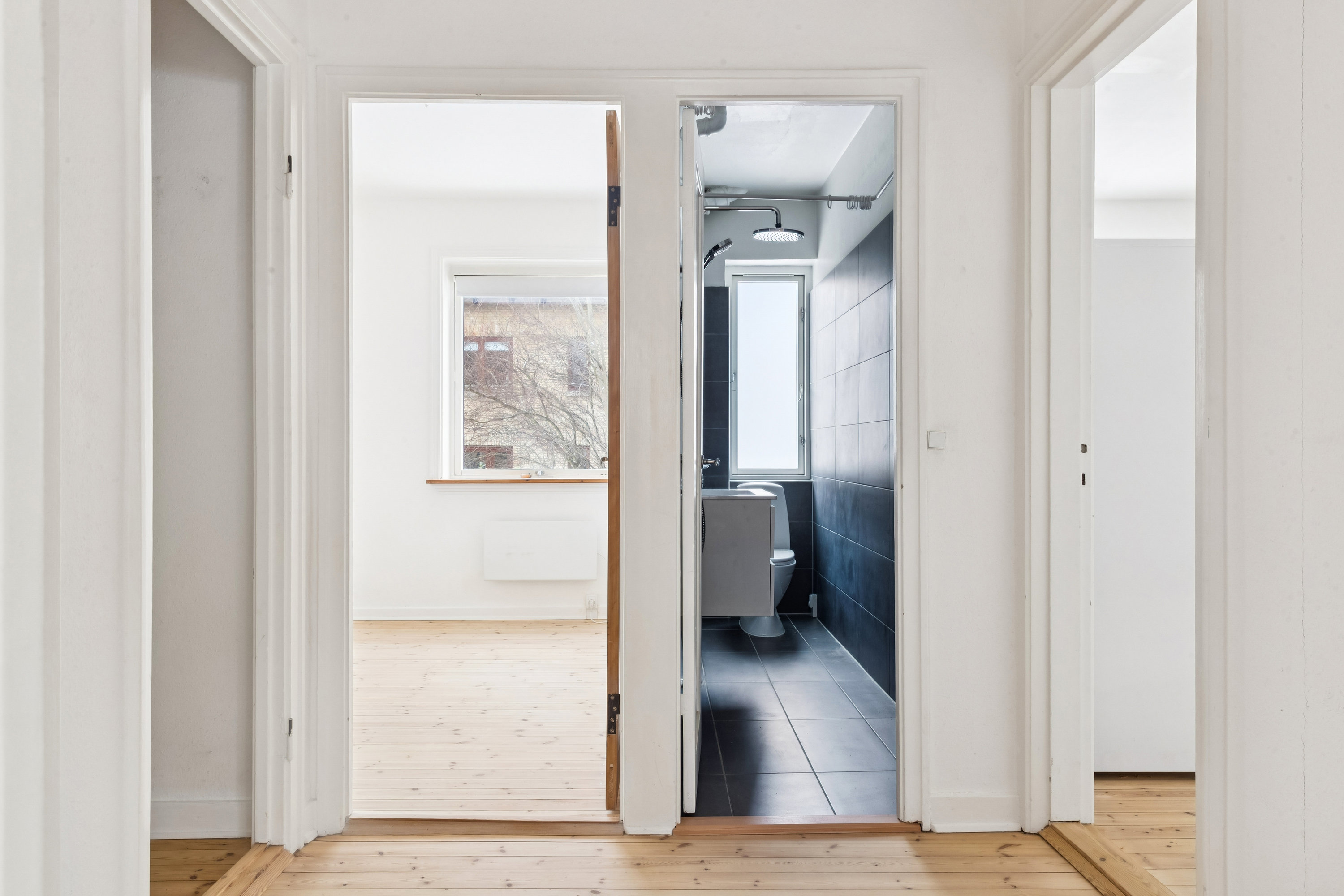 Fremhævet gang billede i fuldskærmstilstand. Billede af Sabroesvej 17D, st.. th., 3000 Helsingør