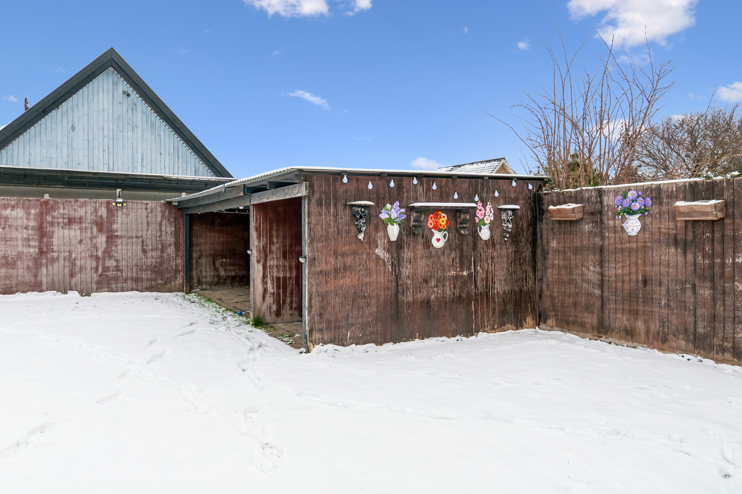 Fremhævet stald billede i fuldskærmstilstand. Billede af Kongelundsvej 130, 2300 København S