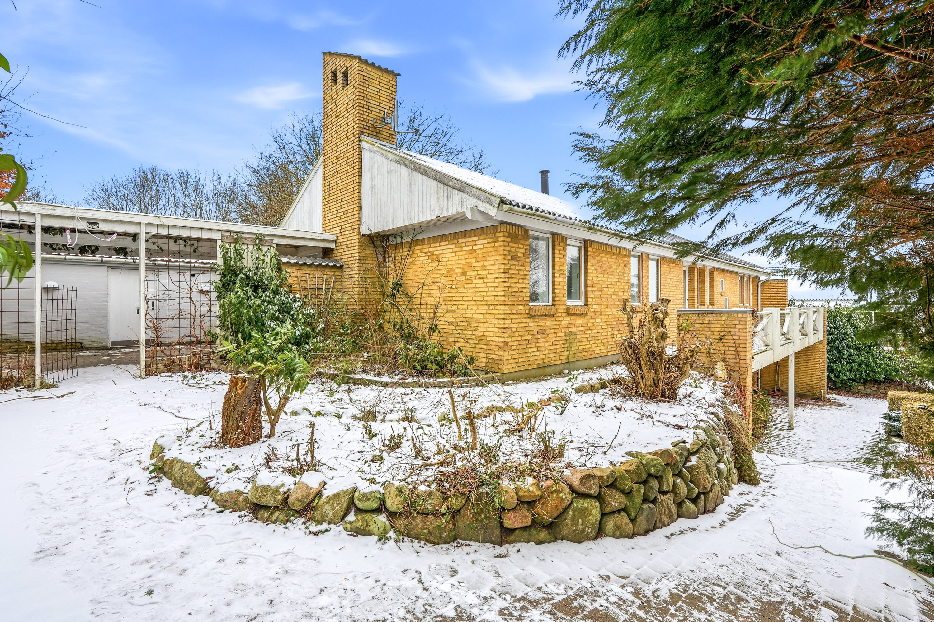 Fremhævet facade billede i fuldskærmstilstand. Billede af Liljevænget 7, Skallebølle, 5492 Vissenbjerg