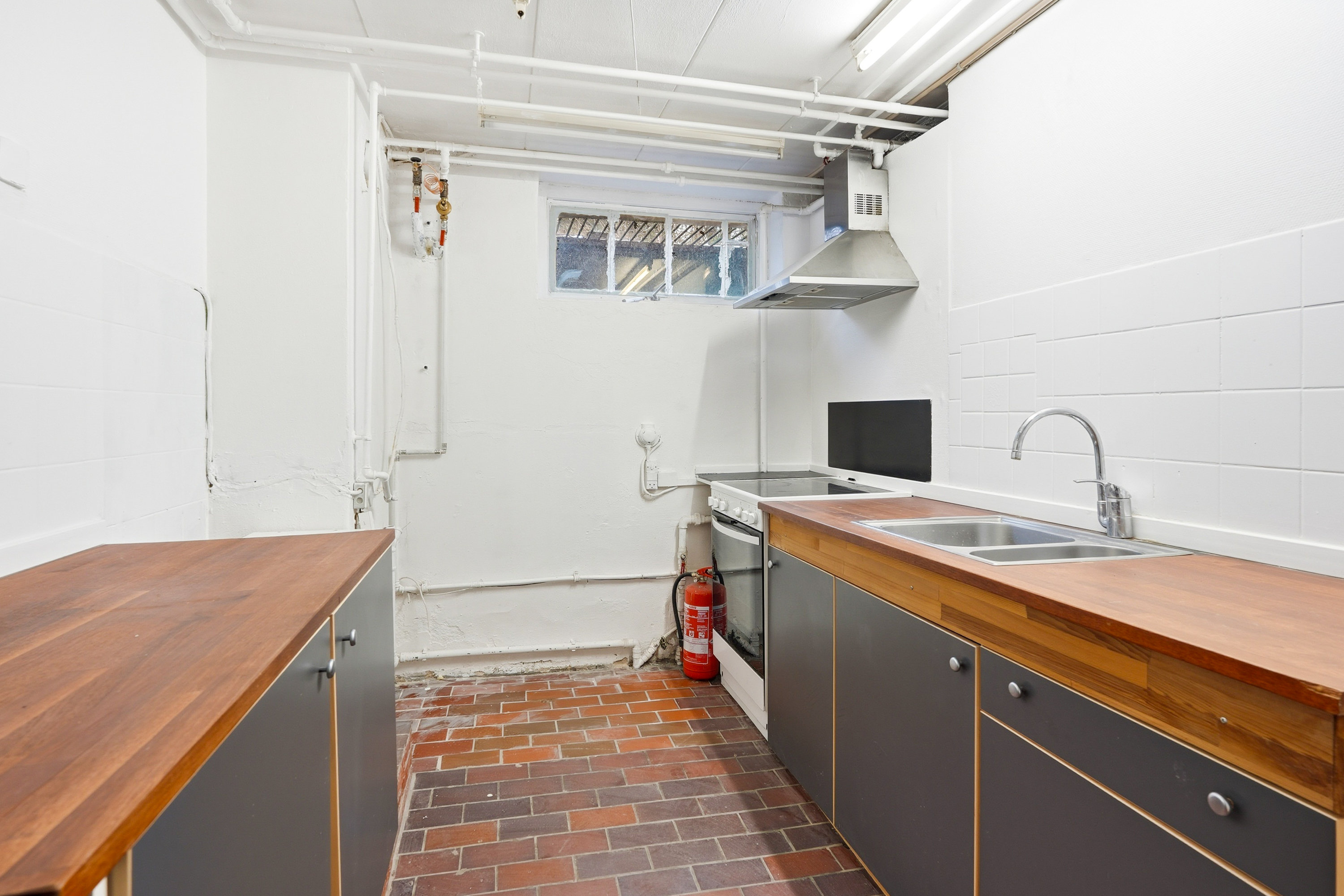 Fremhævet køkken billede i fuldskærmstilstand. Billede af Liljevænget 7, Skallebølle, 5492 Vissenbjerg