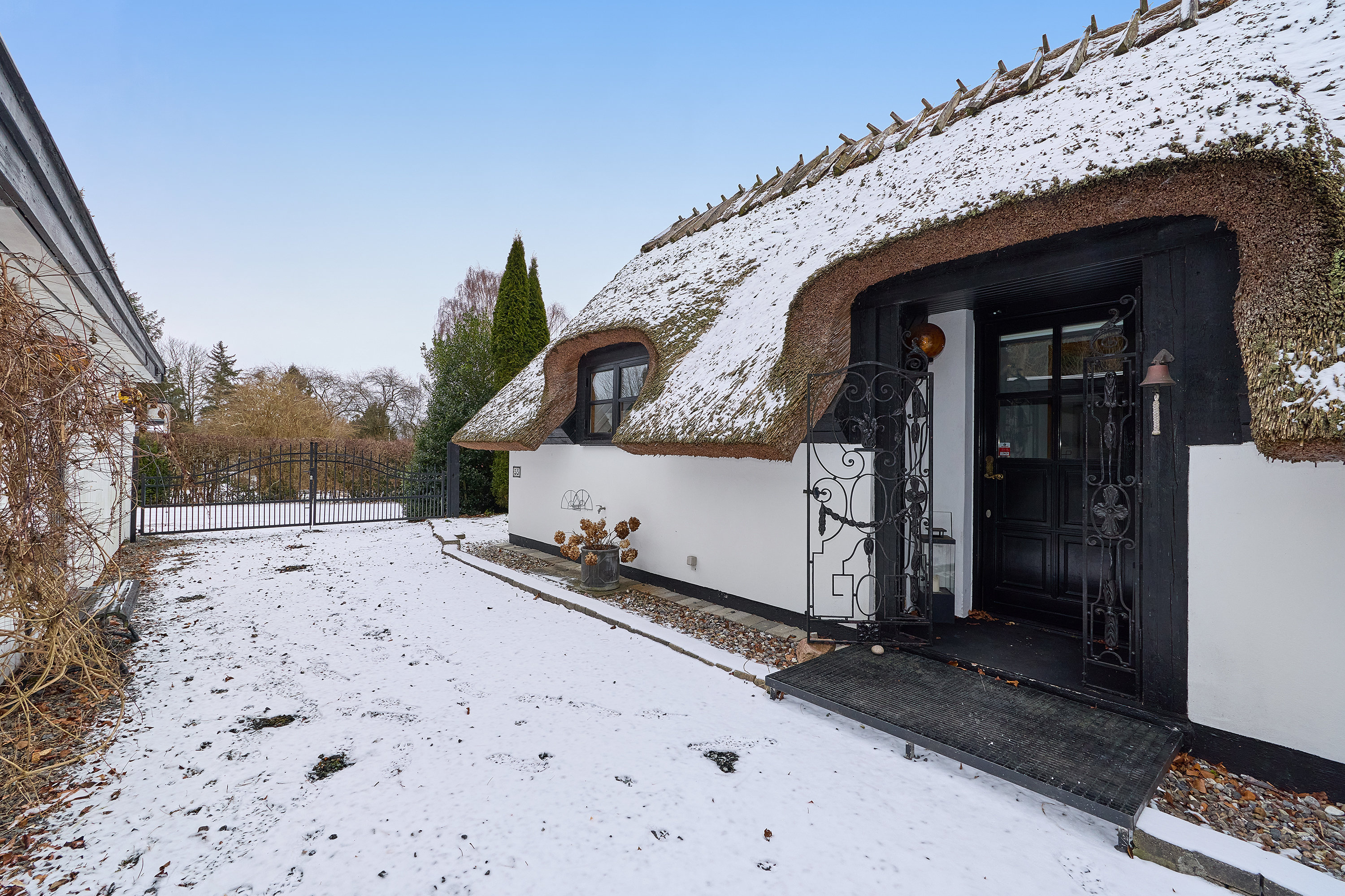 Fremhævet ejendommen billede i fuldskærmstilstand. Billede af Byåsen 55, Rødkilde, 3250 Gilleleje