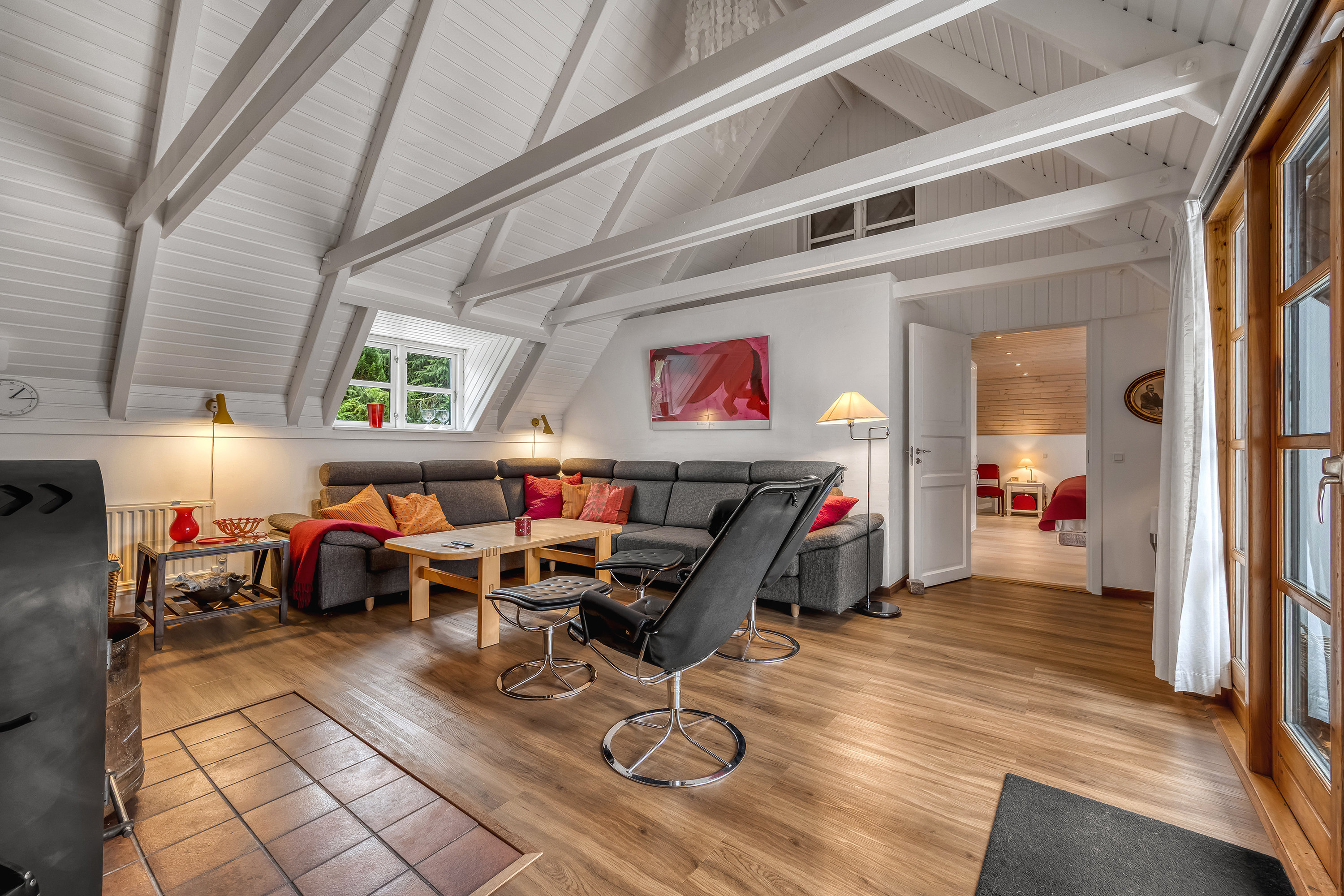 Fremhævet stue billede i fuldskærmstilstand. Billede af Byåsen 55, Rødkilde, 3250 Gilleleje