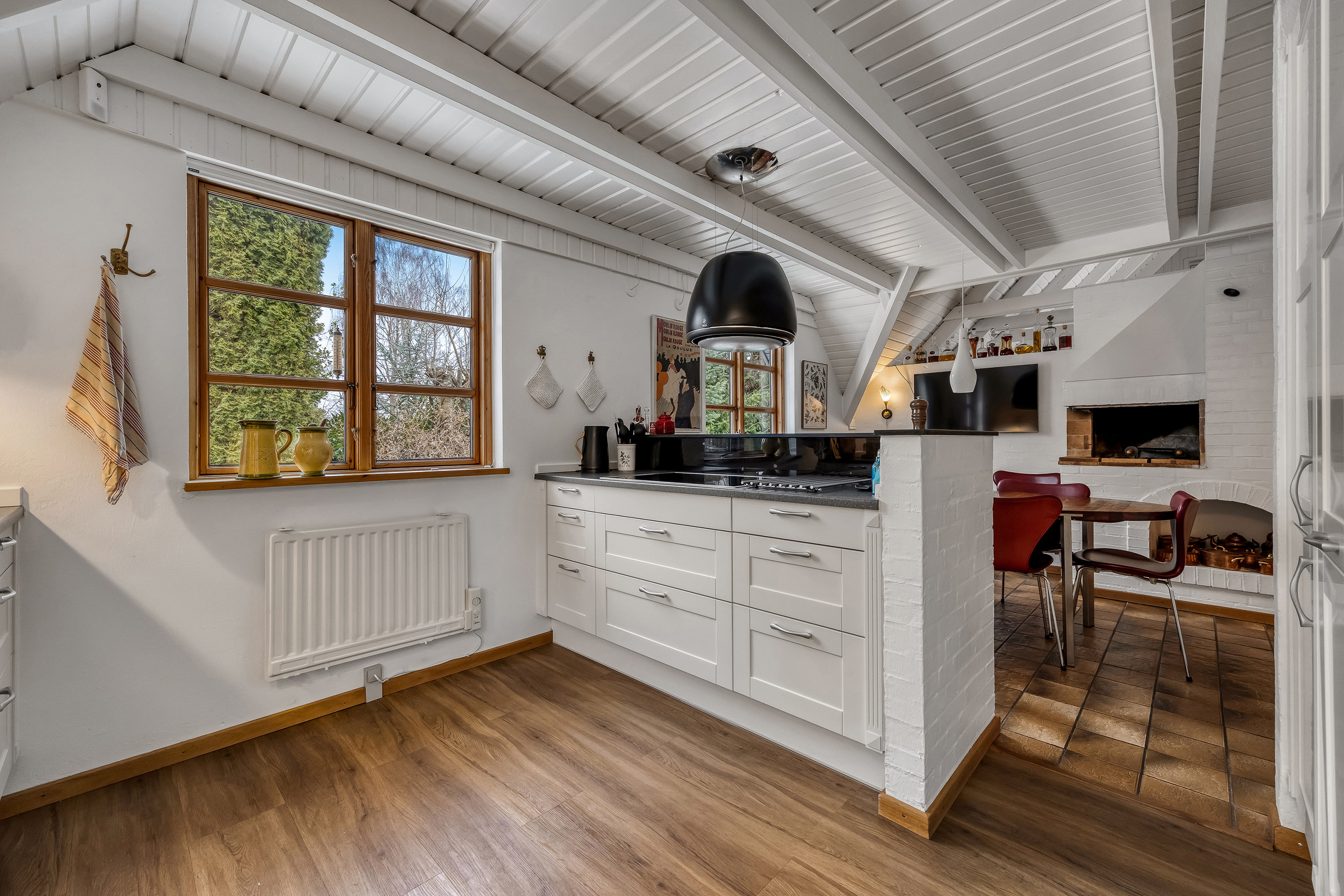 Fremhævet køkken alrum billede i fuldskærmstilstand. Billede af Byåsen 55, Rødkilde, 3250 Gilleleje