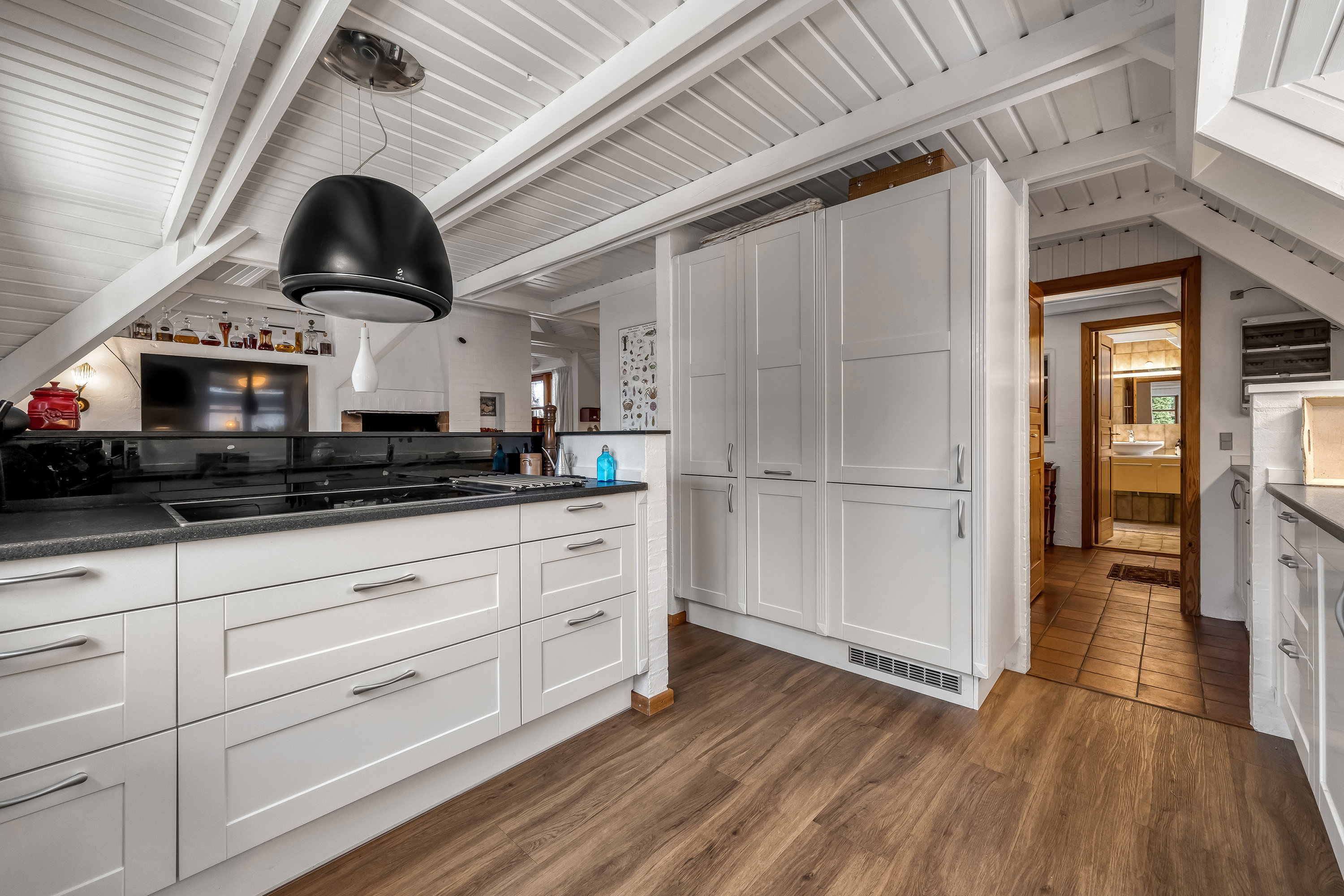 Fremhævet køkken alrum billede i fuldskærmstilstand. Billede af Byåsen 55, Rødkilde, 3250 Gilleleje