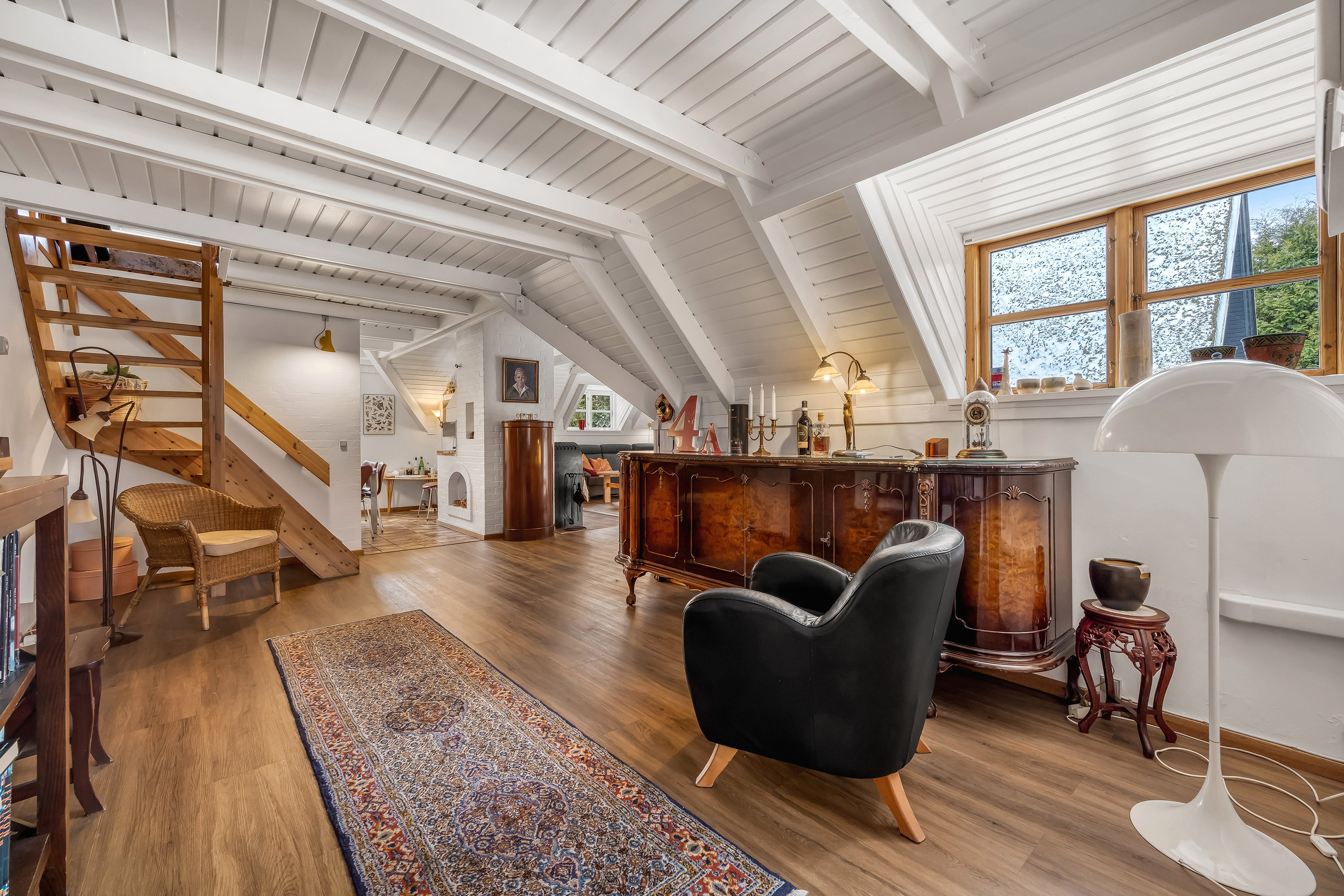 Fremhævet stue billede i fuldskærmstilstand. Billede af Byåsen 55, Rødkilde, 3250 Gilleleje