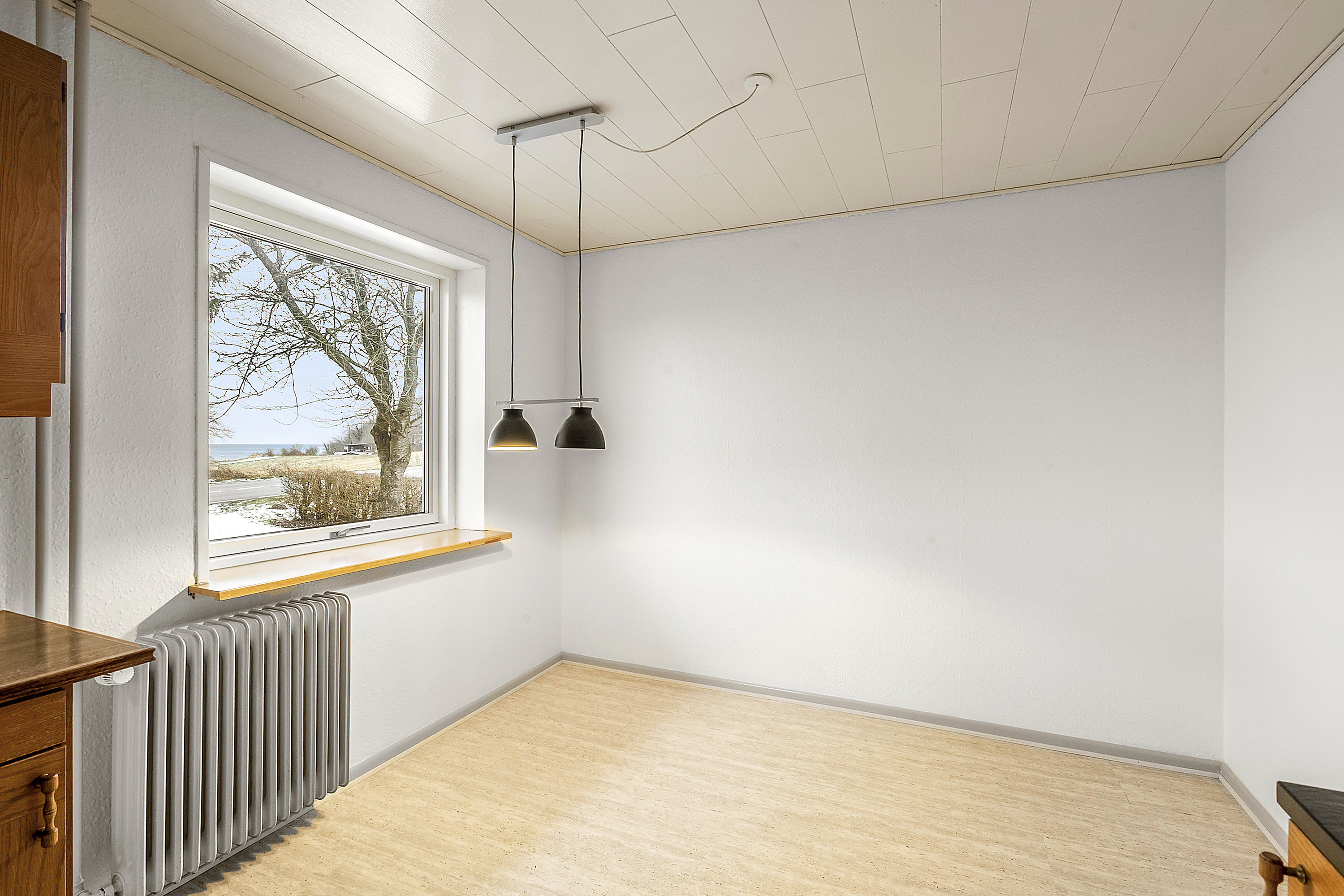 Fremhævet køkken billede i fuldskærmstilstand. Billede af Varnæsvej 514, Felstedskov, 6200 Aabenraa