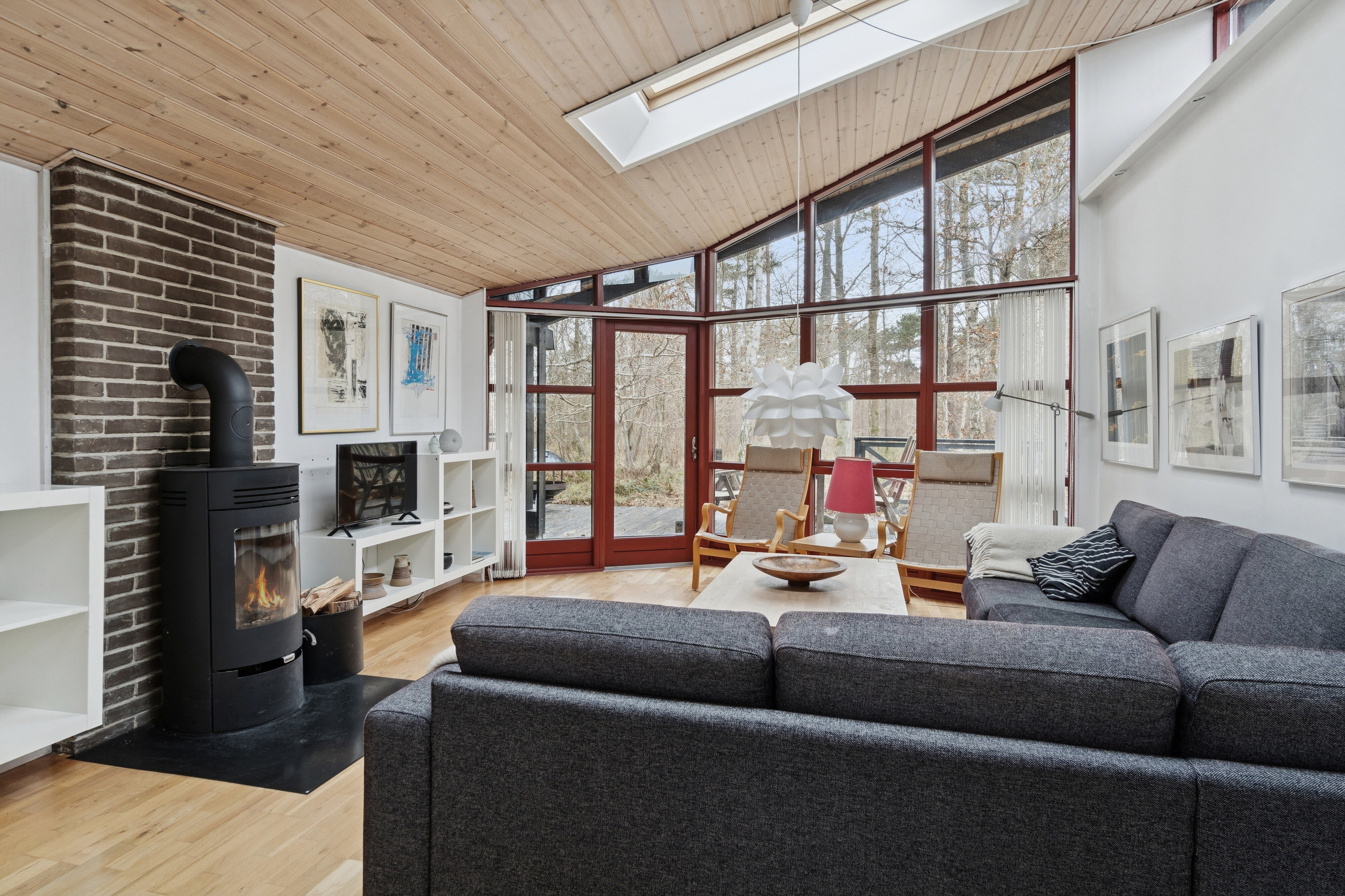 Fremhævet stue billede i fuldskærmstilstand. Billede af Mogens Heeringsvej 62, Vig Lyng, 4560 Vig