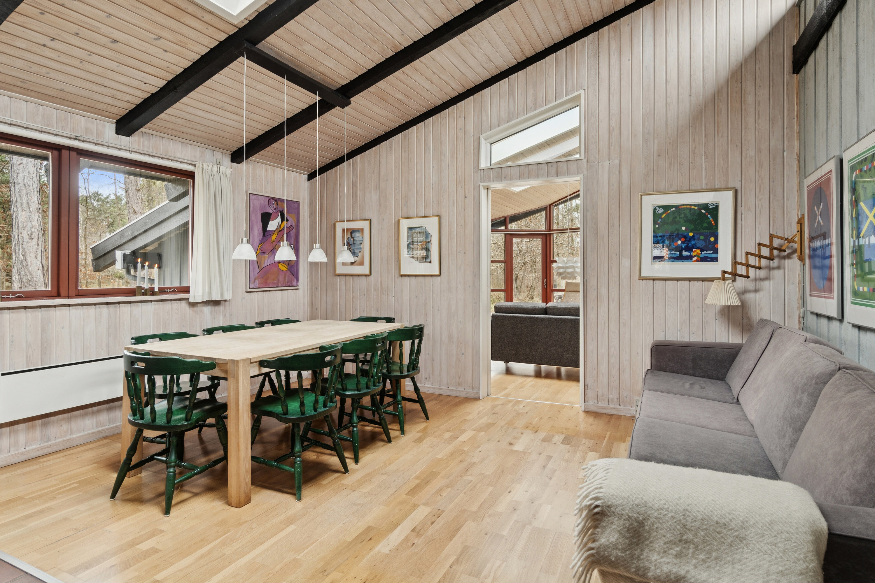 Fremhævet spisestue billede i fuldskærmstilstand. Billede af Mogens Heeringsvej 62, Vig Lyng, 4560 Vig