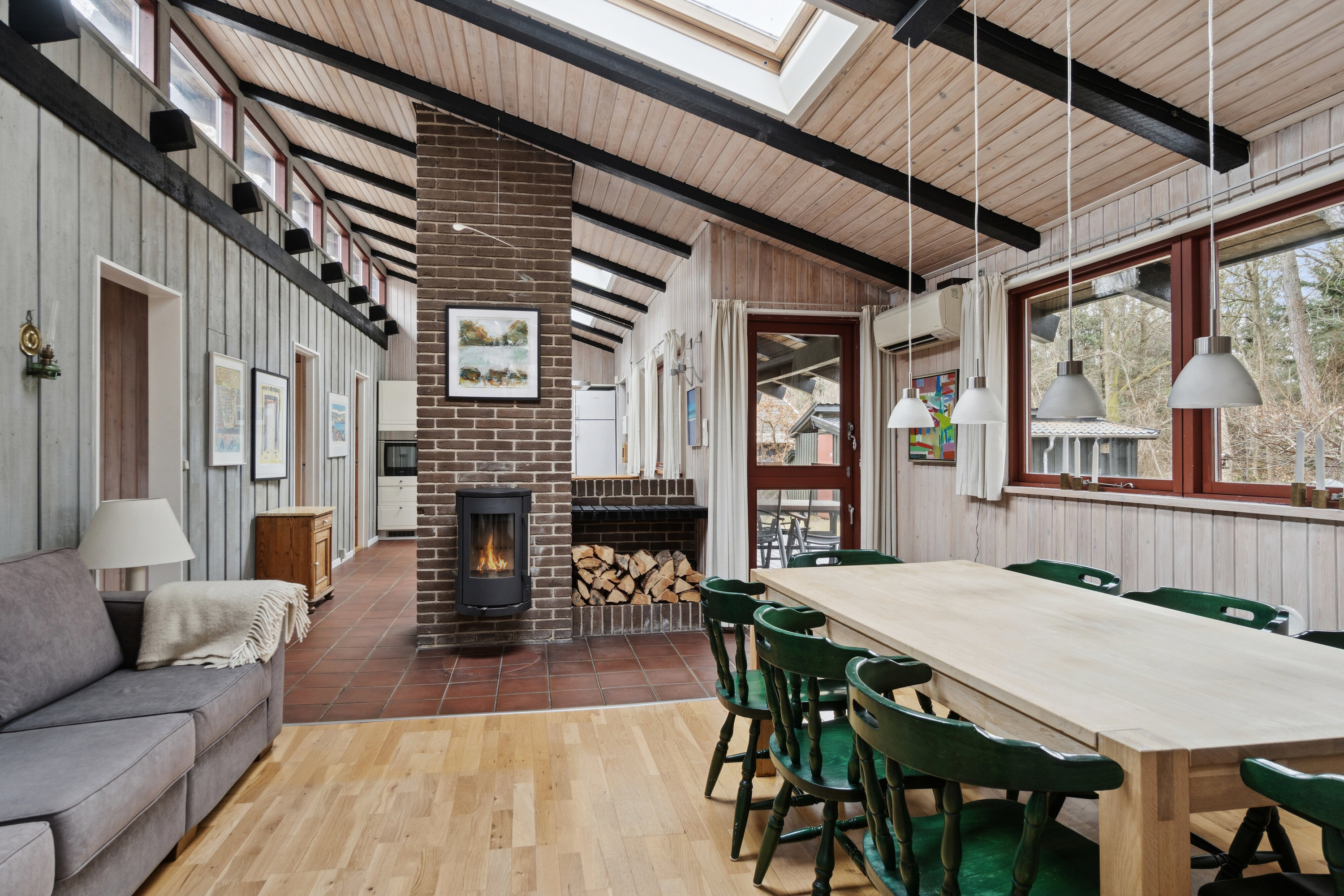 Fremhævet spisestue billede i fuldskærmstilstand. Billede af Mogens Heeringsvej 62, Vig Lyng, 4560 Vig