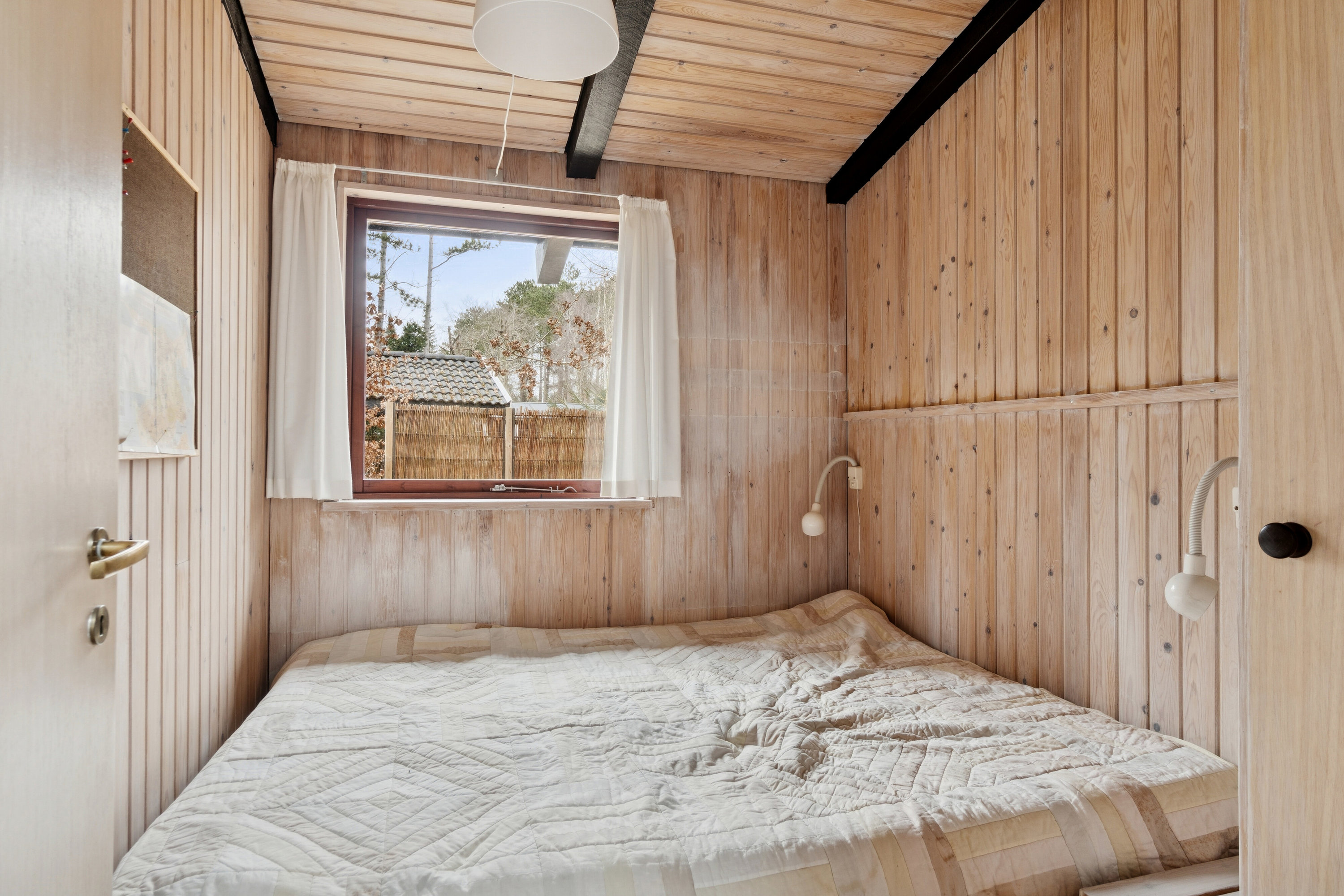 Fremhævet soveværelse billede i fuldskærmstilstand. Billede af Mogens Heeringsvej 62, Vig Lyng, 4560 Vig