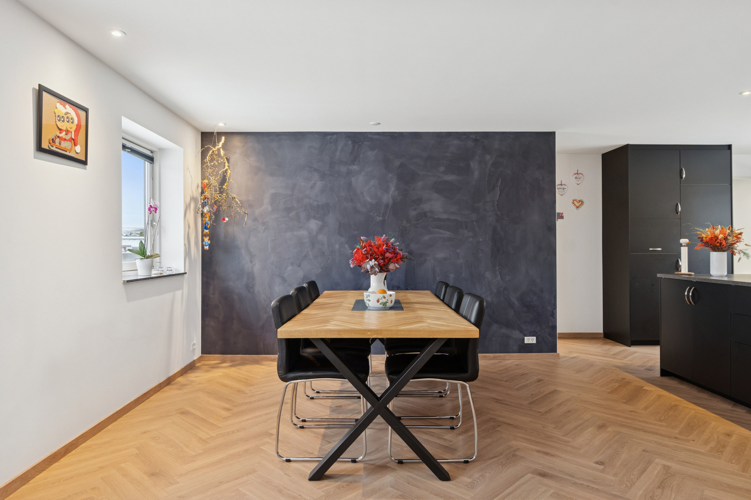 Fremhævet spisestue billede i fuldskærmstilstand. Billede af Fodbygårdsvej 102, 4700 Næstved