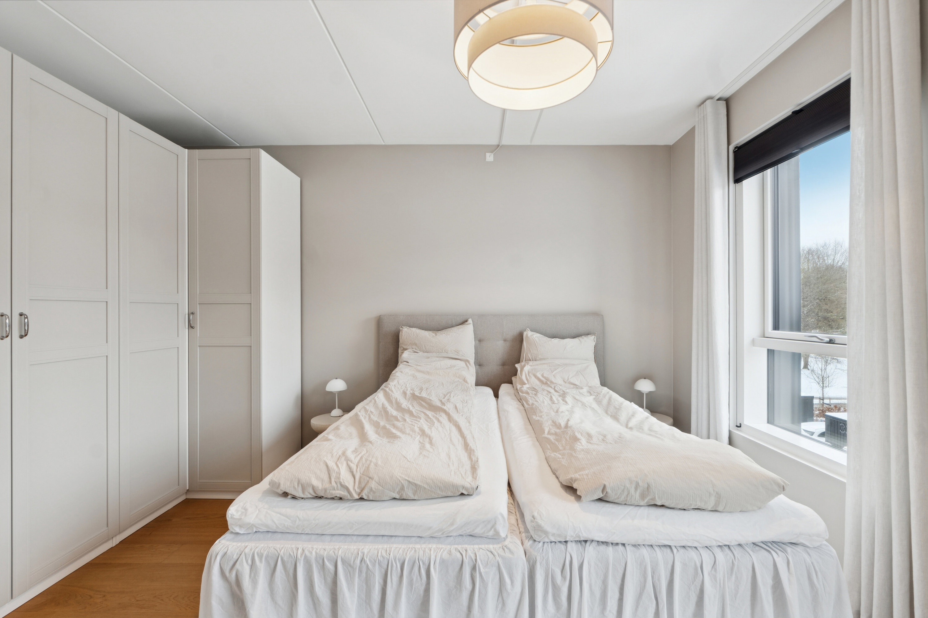 Fremhævet soveværelse billede i fuldskærmstilstand. Billede af Plantagevej 21, 2610 Rødovre