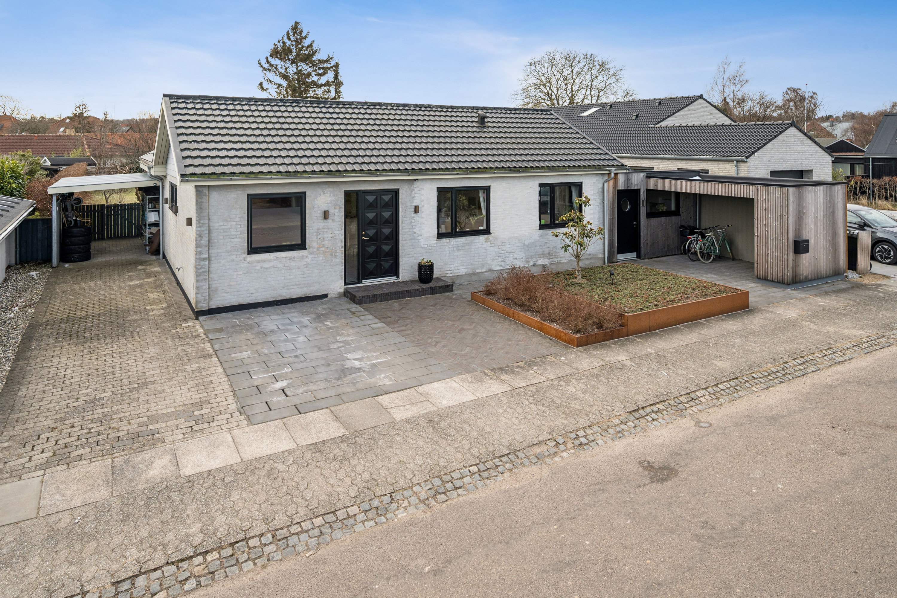 Fremhævet andet billede i fuldskærmstilstand. Billede af Solsikkevej 12, 8240 Risskov