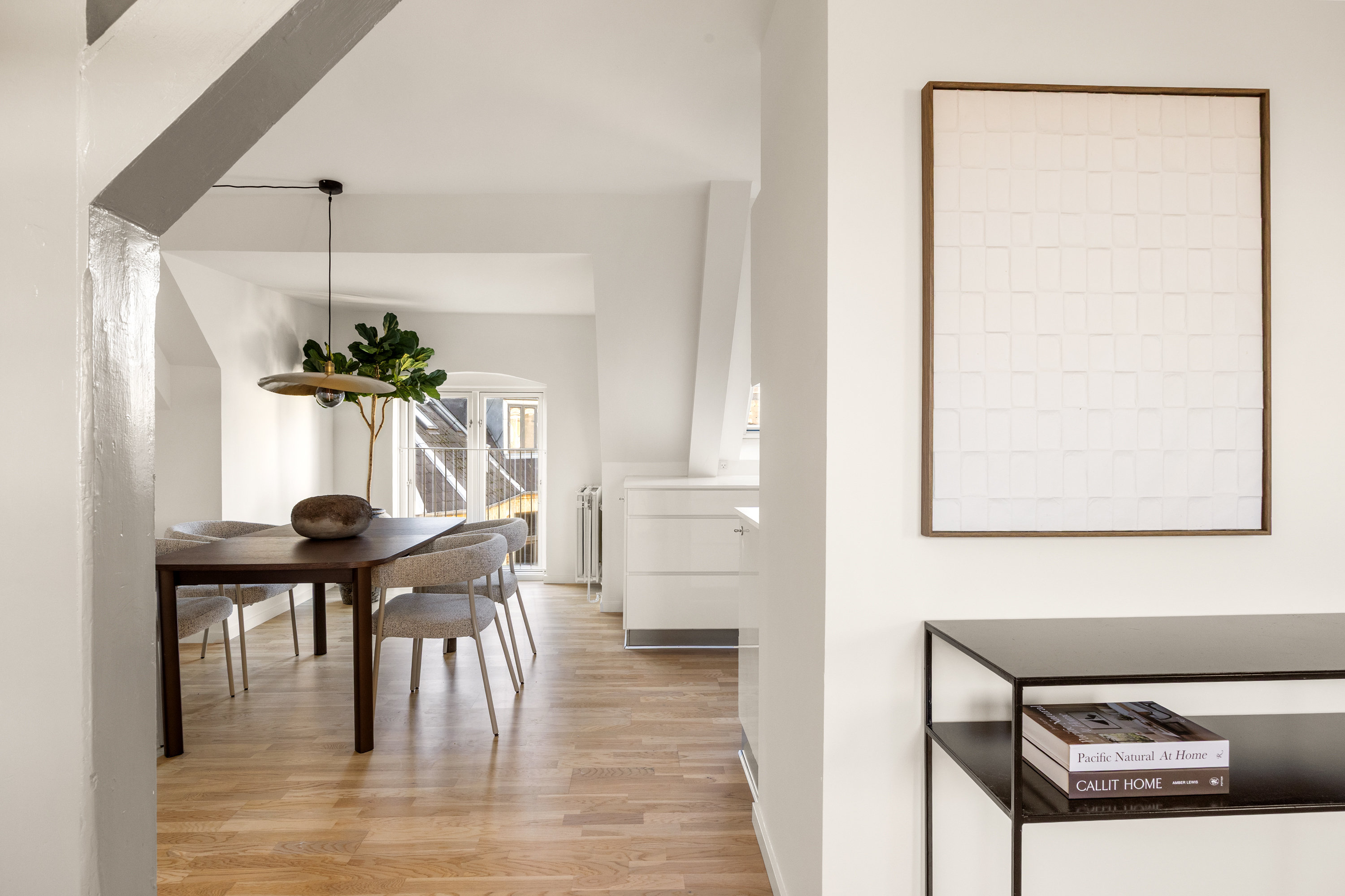 Fremhævet spiseplads billede i fuldskærmstilstand. Billede af Linnésgade 22D, 5. tv., 1361 København K