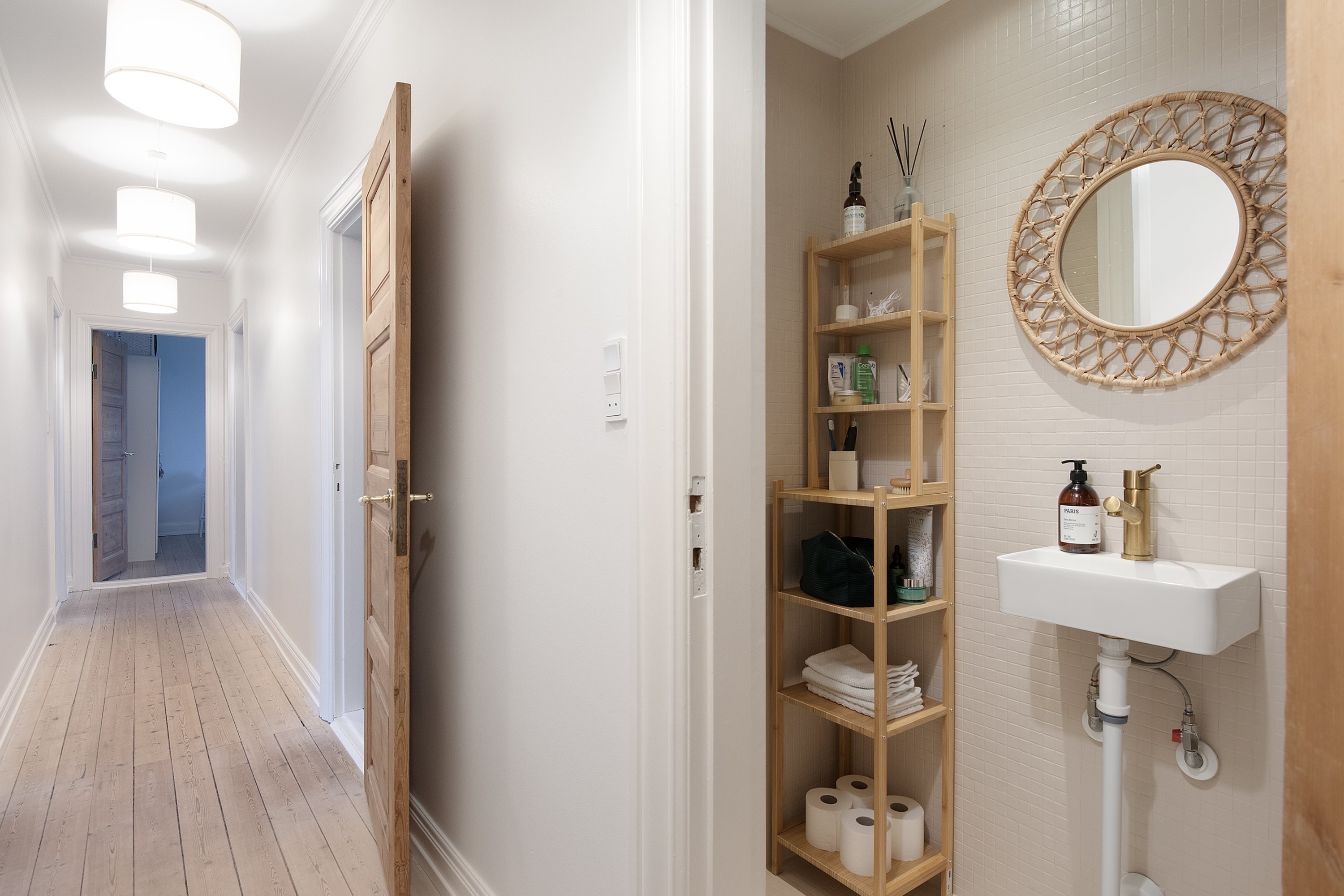 Fremhævet gang billede i fuldskærmstilstand. Billede af Østerbro 24, 3. tv., 9000 Aalborg