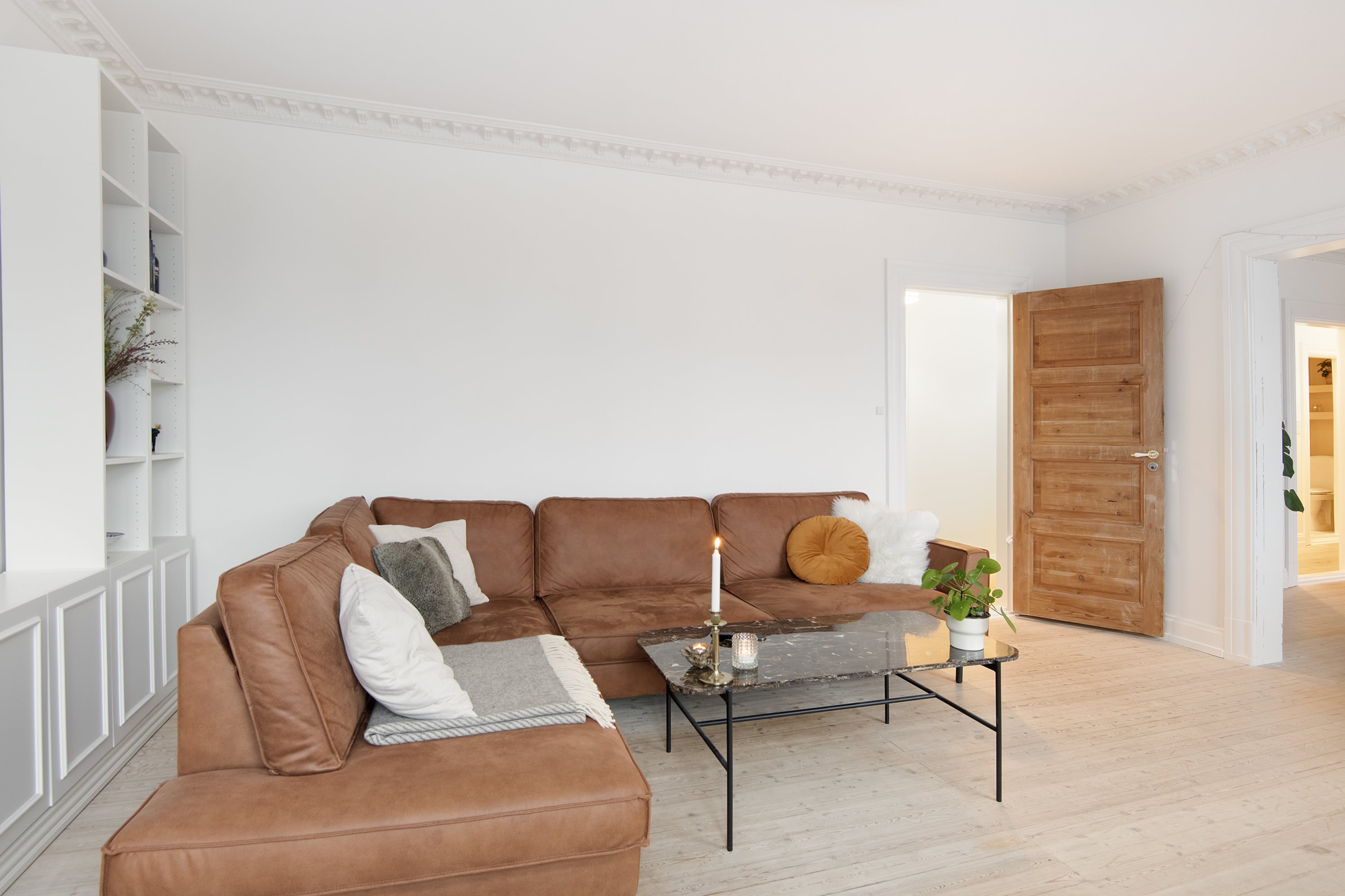 Fremhævet stue billede i fuldskærmstilstand. Billede af Østerbro 24, 3. tv., 9000 Aalborg