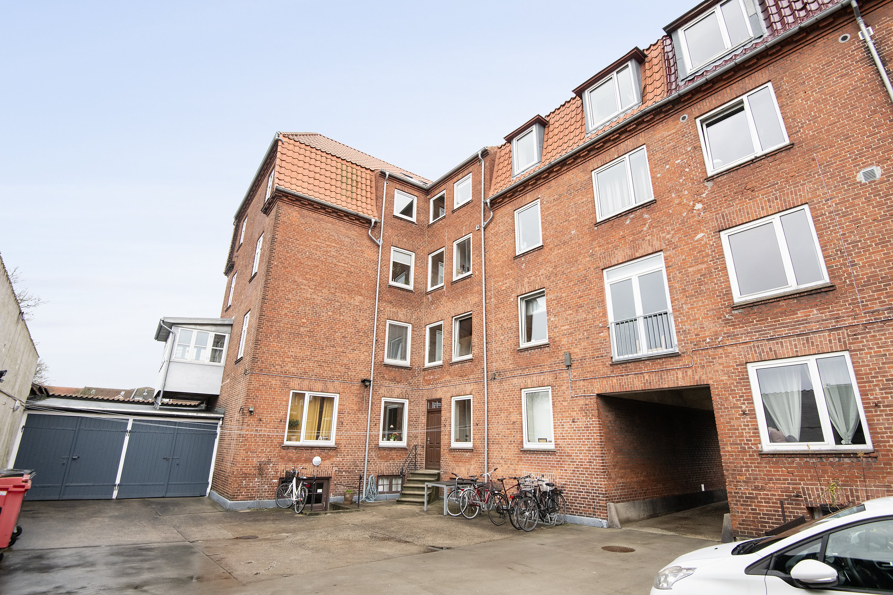 Fremhævet ejendommen billede i fuldskærmstilstand. Billede af Østerbro 24, 3. tv., 9000 Aalborg