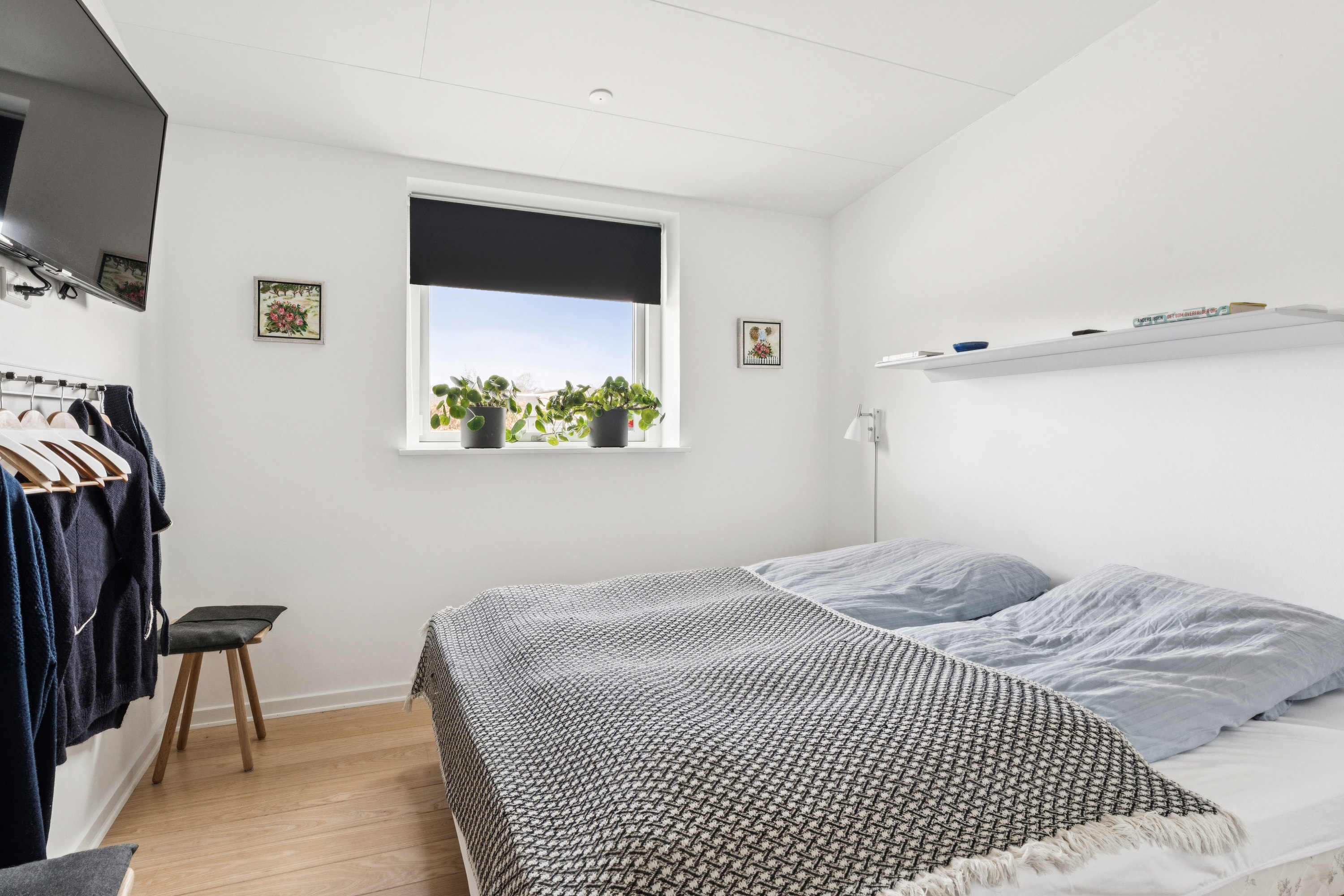 Fremhævet værelse billede i fuldskærmstilstand. Billede af Indkilde Alle 50, Gug, 9210 Aalborg SØ