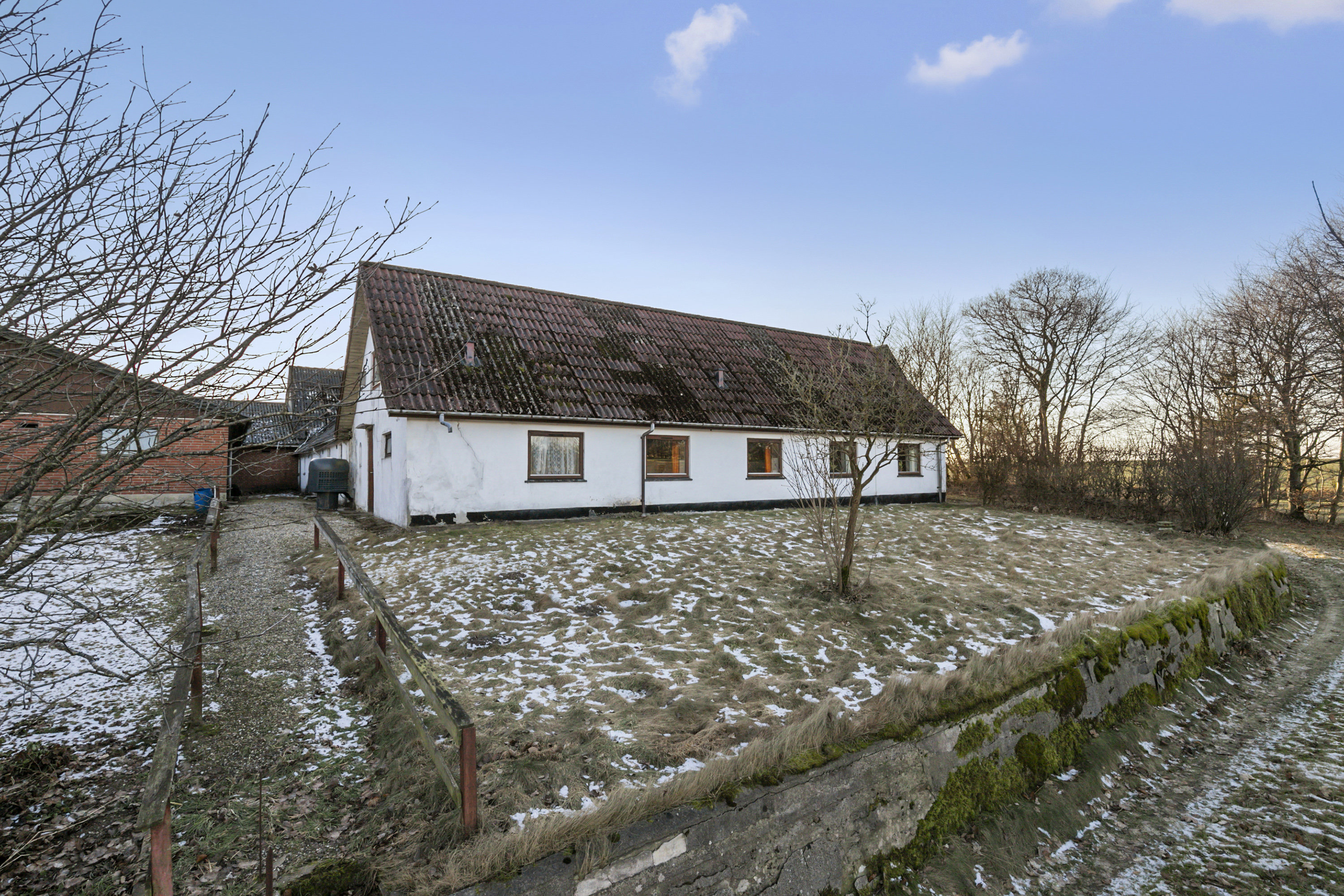 Fremhævet facade billede i fuldskærmstilstand. Billede af Trekronervej 140, Støttrup, 9620 Aalestrup