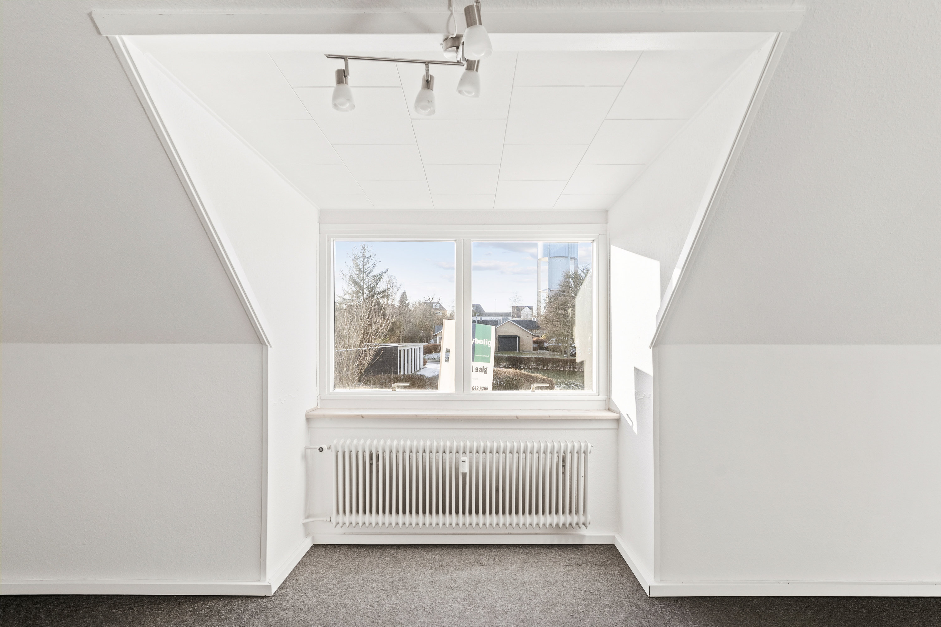 Fremhævet værelse billede i fuldskærmstilstand. Billede af Bækkelundsvej 10, 1. tv., 8930 Randers NØ