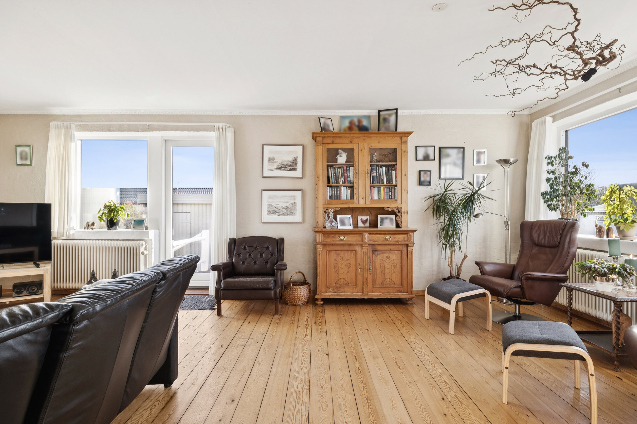 Fremhævet stue billede i fuldskærmstilstand. Billede af Lemvigvej 11, 8940 Randers SV