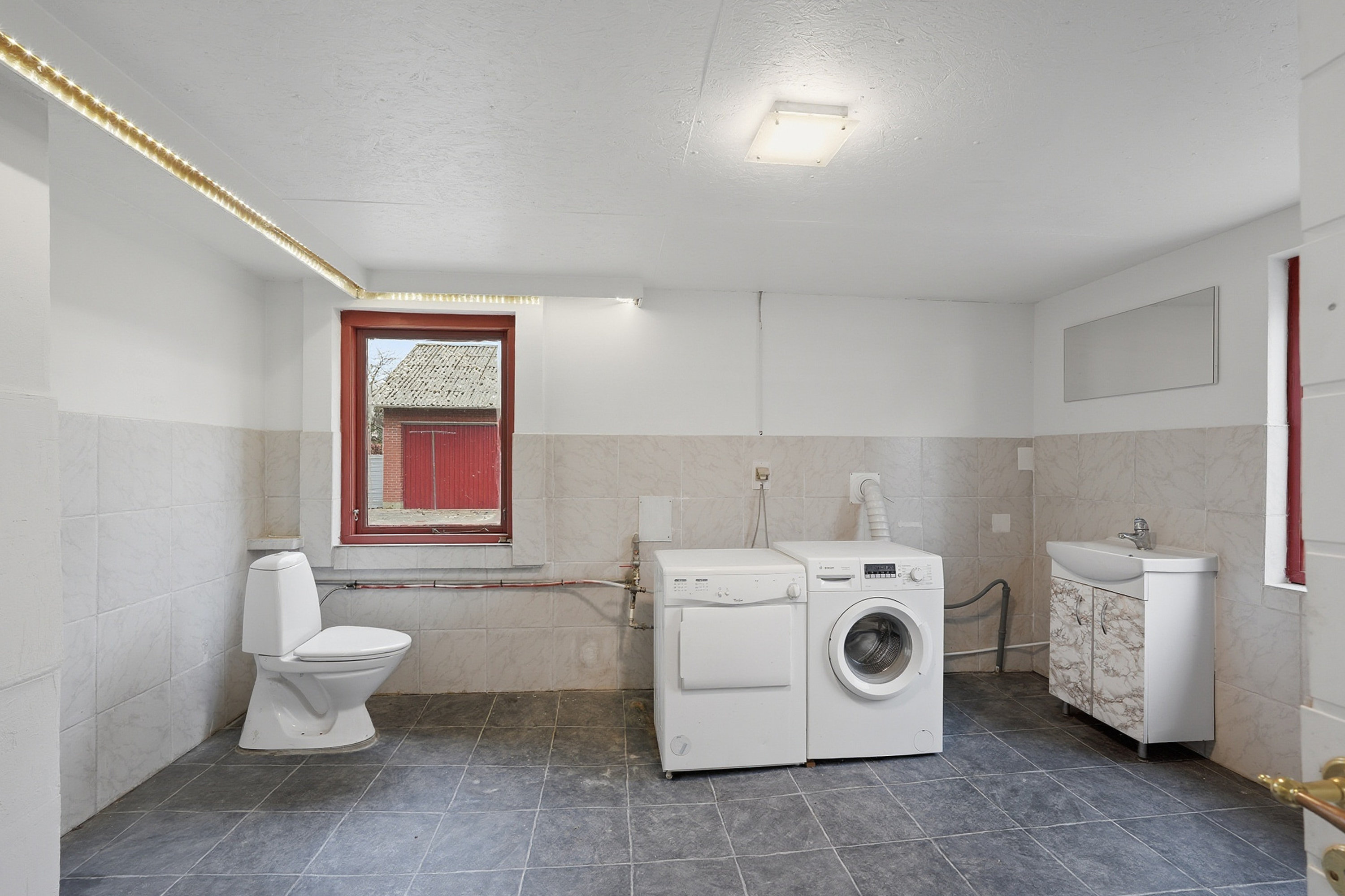 Fremhævet bryggers billede i fuldskærmstilstand. Billede af Stationsvej 9, Uggerslev, 5450 Otterup