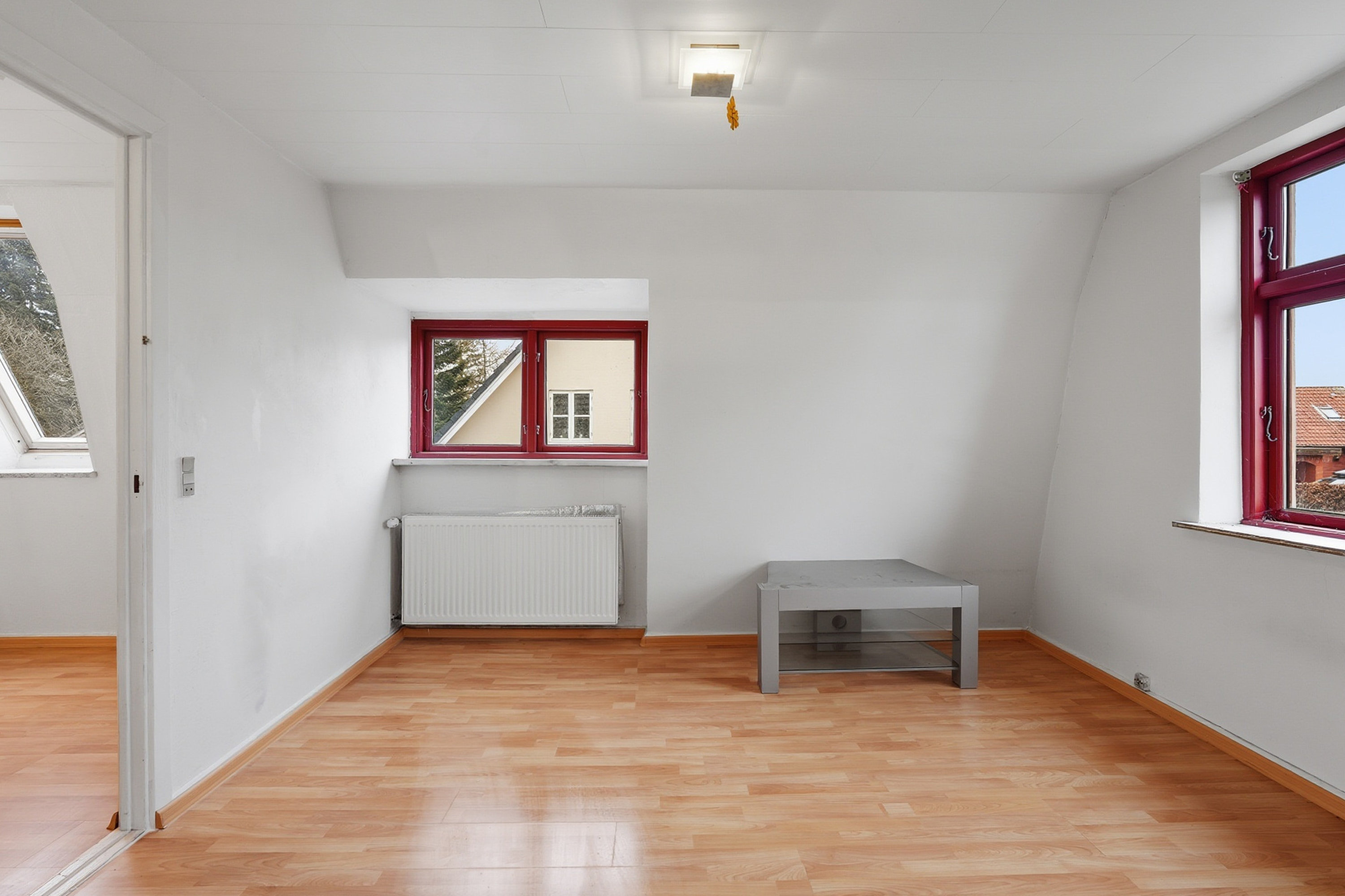 Fremhævet værelse billede i fuldskærmstilstand. Billede af Stationsvej 9, Uggerslev, 5450 Otterup