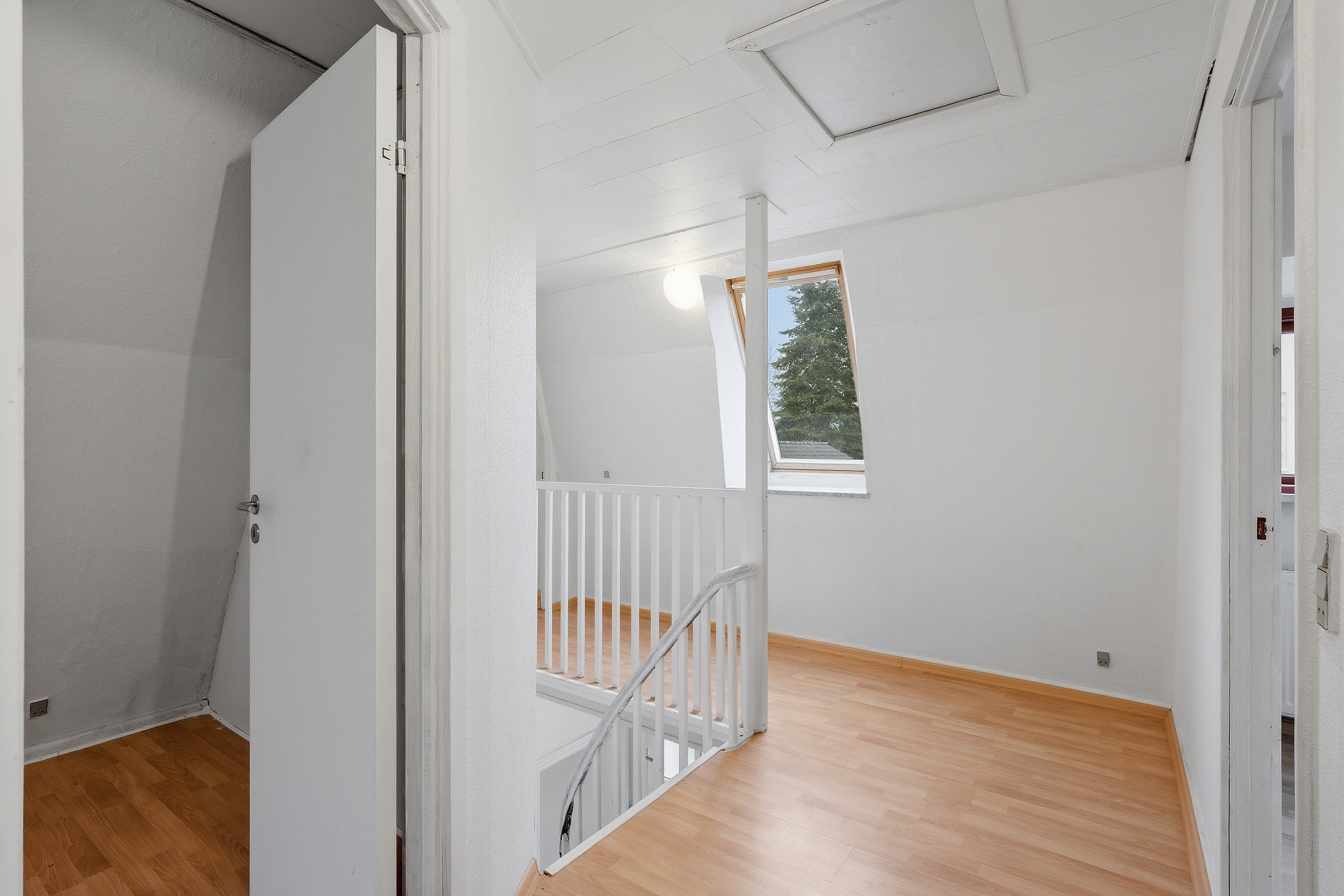 Fremhævet andet billede i fuldskærmstilstand. Billede af Stationsvej 9, Uggerslev, 5450 Otterup