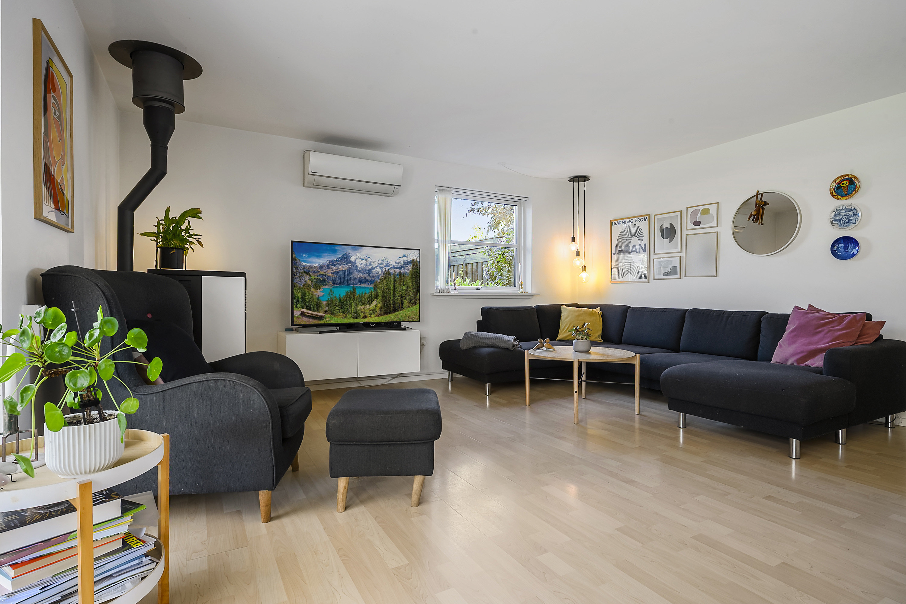 Fremhævet  billede i fuldskærmstilstand. Billede af Violvej 10, 4690 Haslev