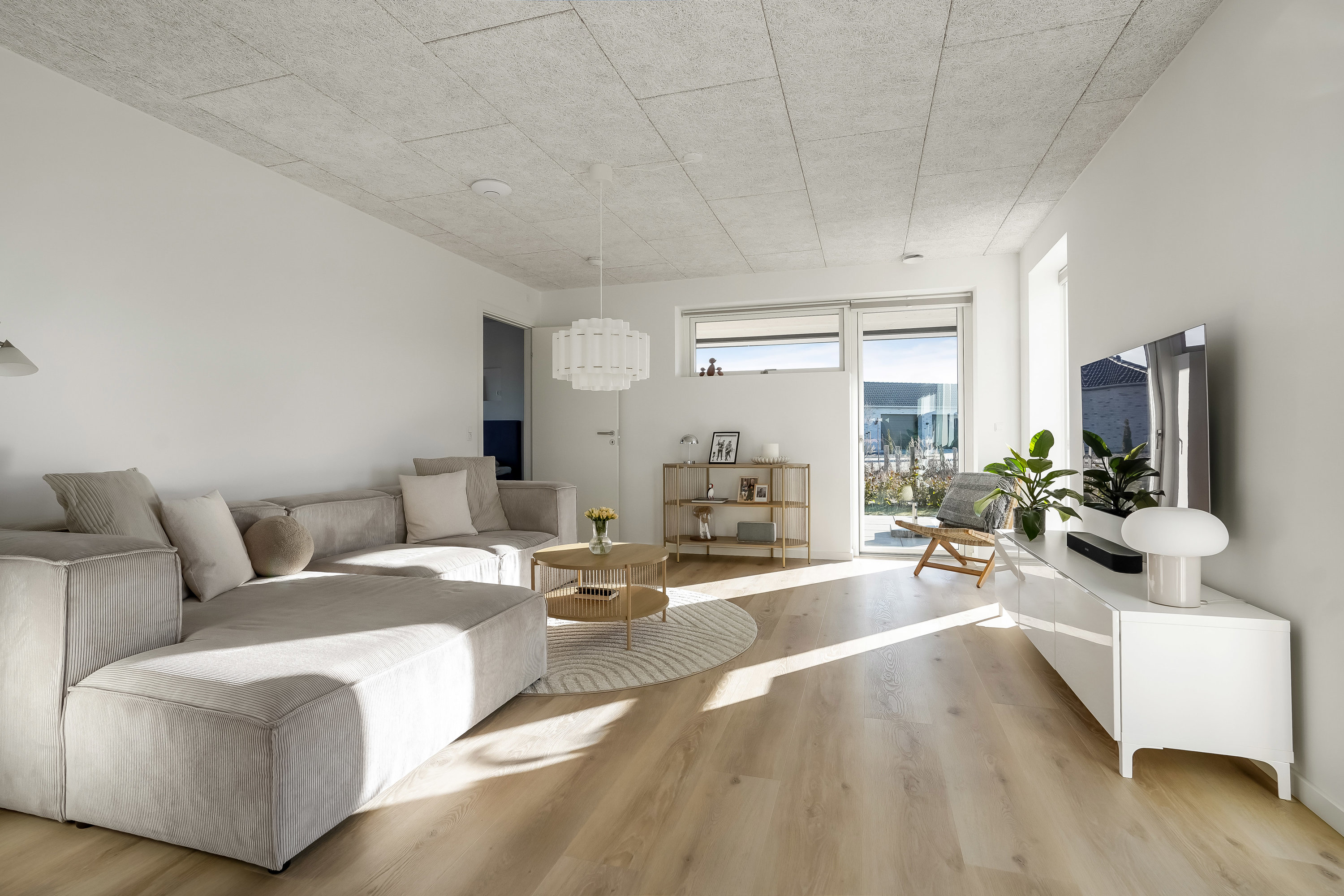 Fremhævet stue billede i fuldskærmstilstand. Billede af Valmuen 16, 7190 Billund