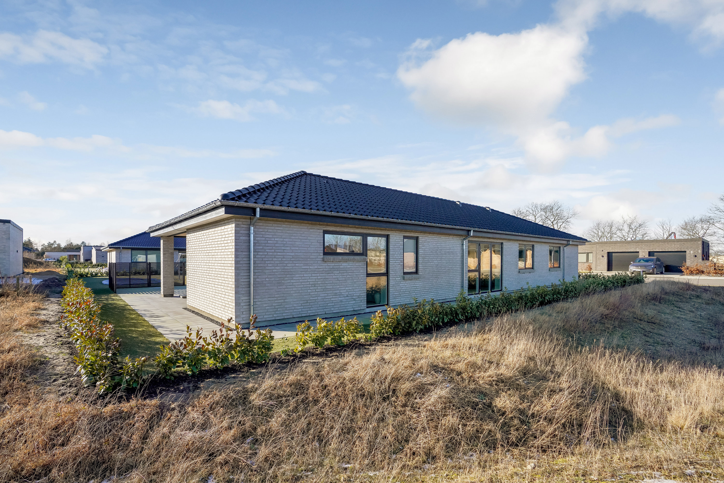 Fremhævet ejendommen billede i fuldskærmstilstand. Billede af Valmuen 16, 7190 Billund