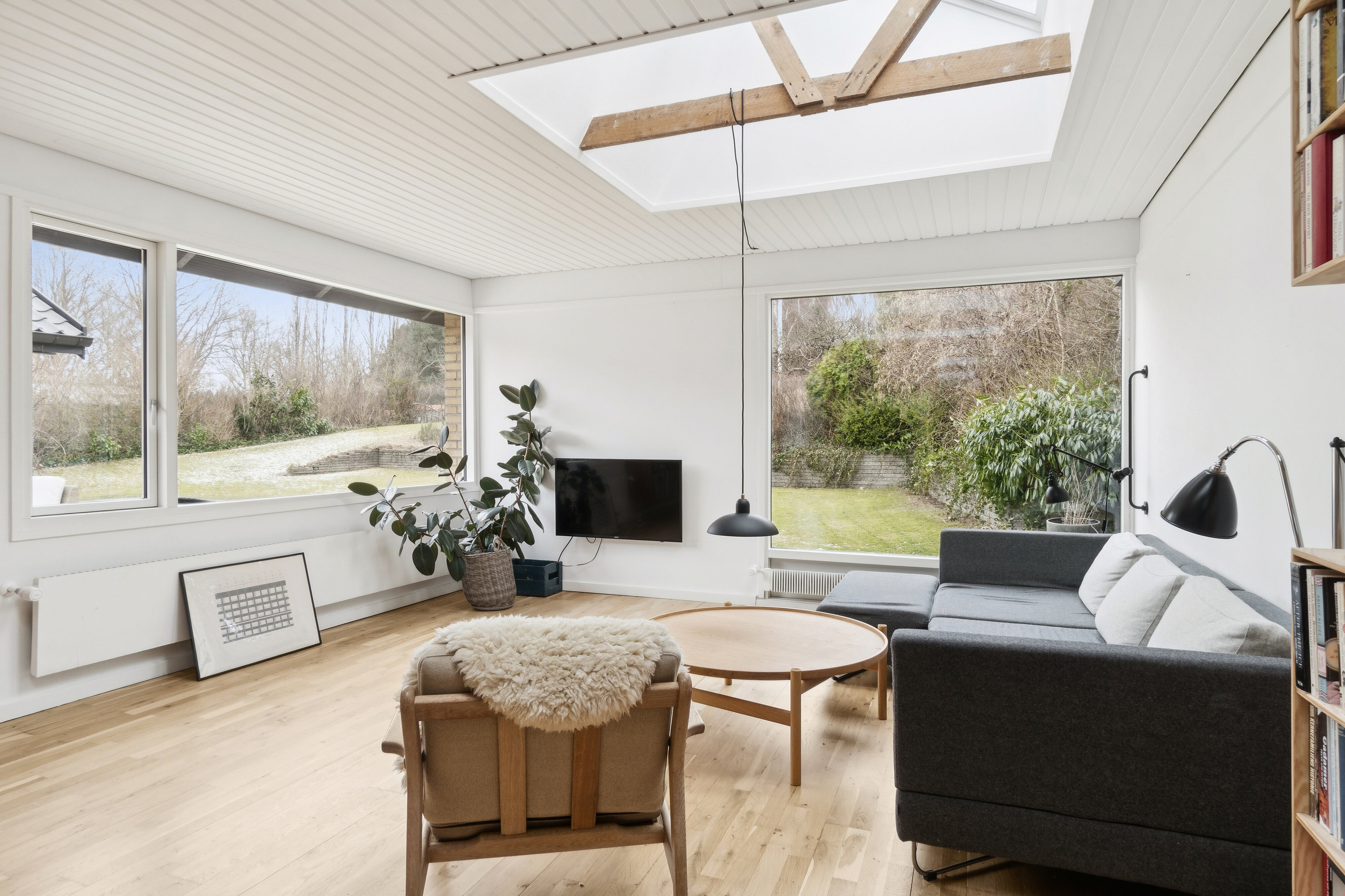 Fremhævet stue billede i fuldskærmstilstand. Billede af Dalsvinget 18, Skåde, 8270 Højbjerg