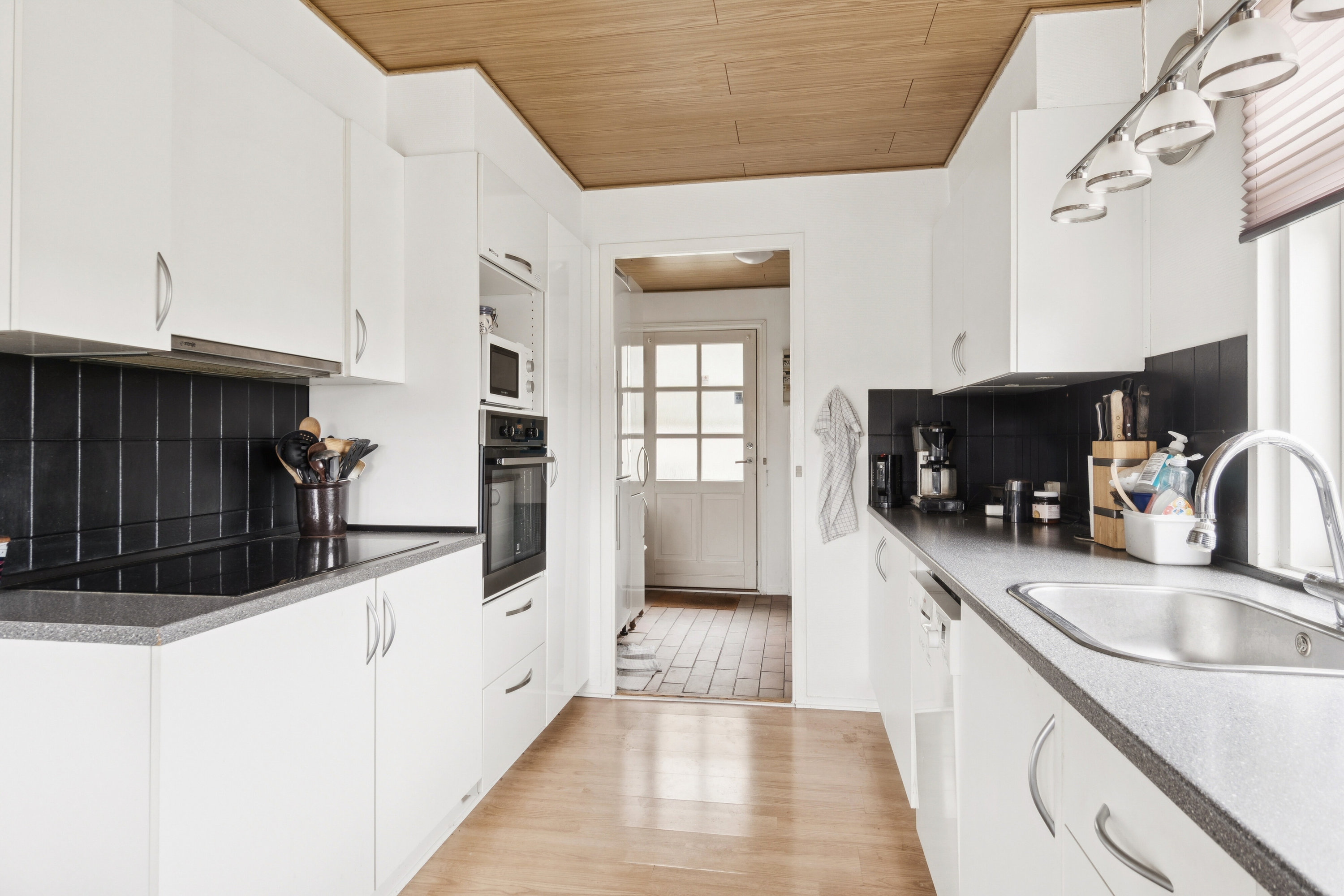 Fremhævet køkken billede i fuldskærmstilstand. Billede af Sandskrænten 8A, 4400 Kalundborg