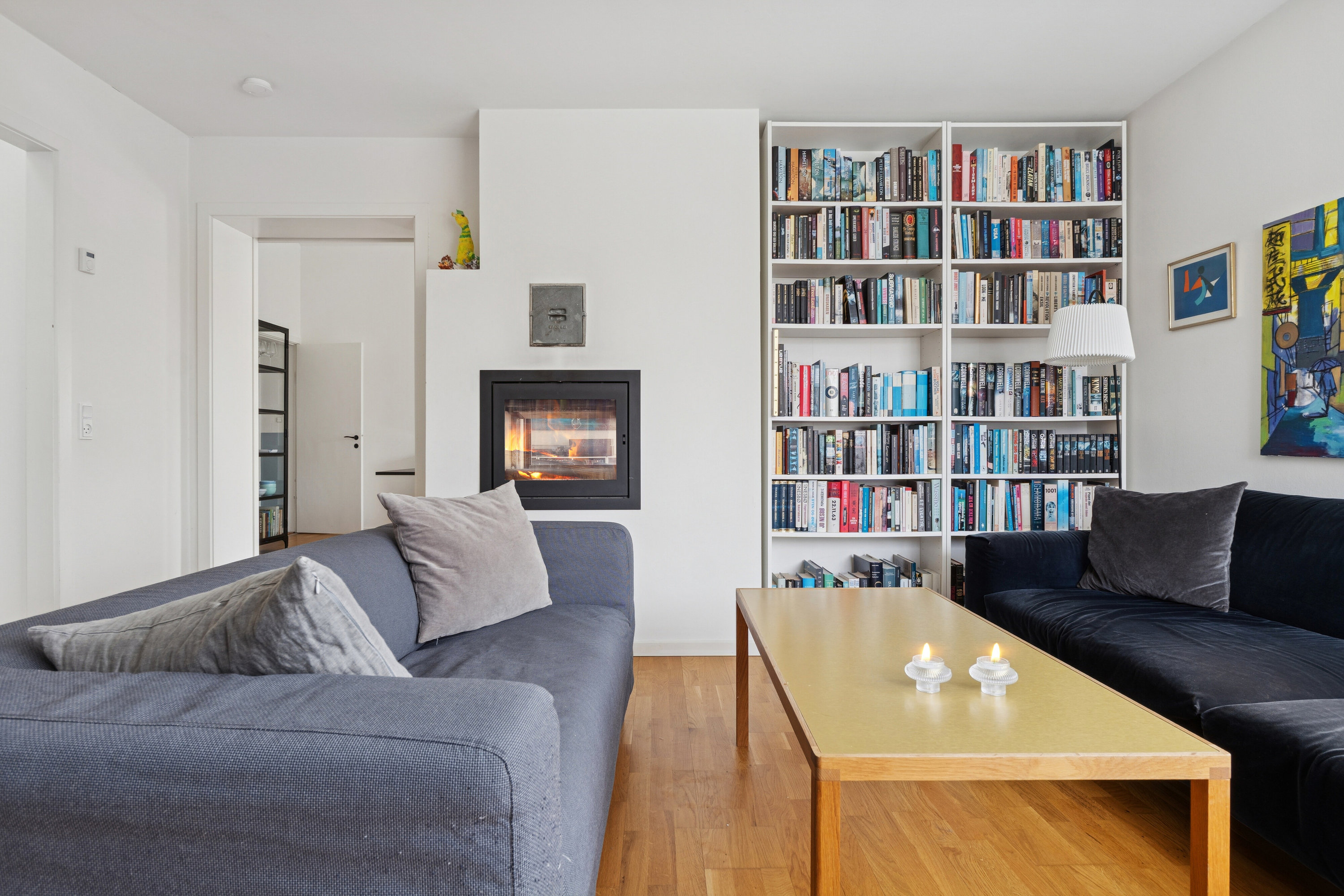 Fremhævet stue billede i fuldskærmstilstand. Billede af Wienervej 17, 2830 Virum