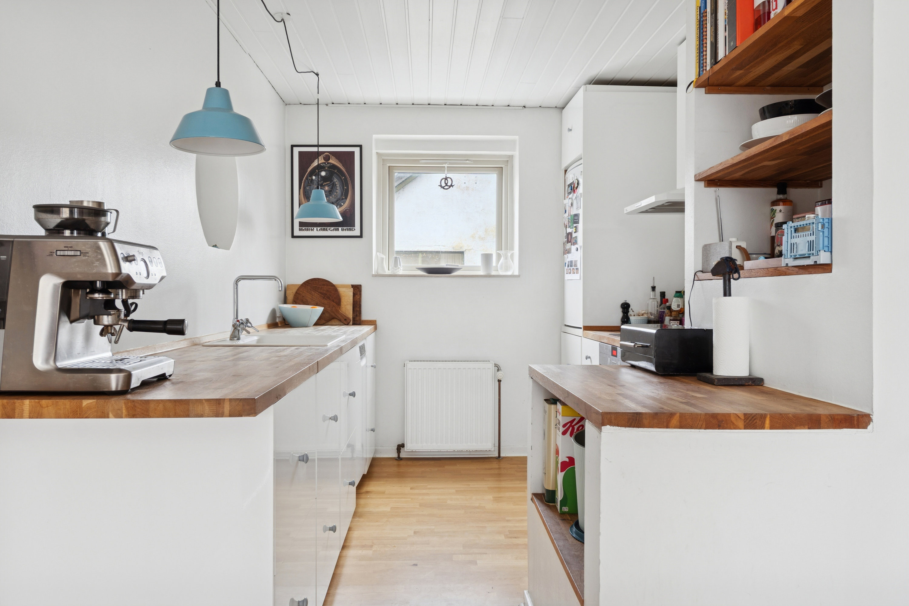 Fremhævet køkken billede i fuldskærmstilstand. Billede af Wienervej 17, 2830 Virum