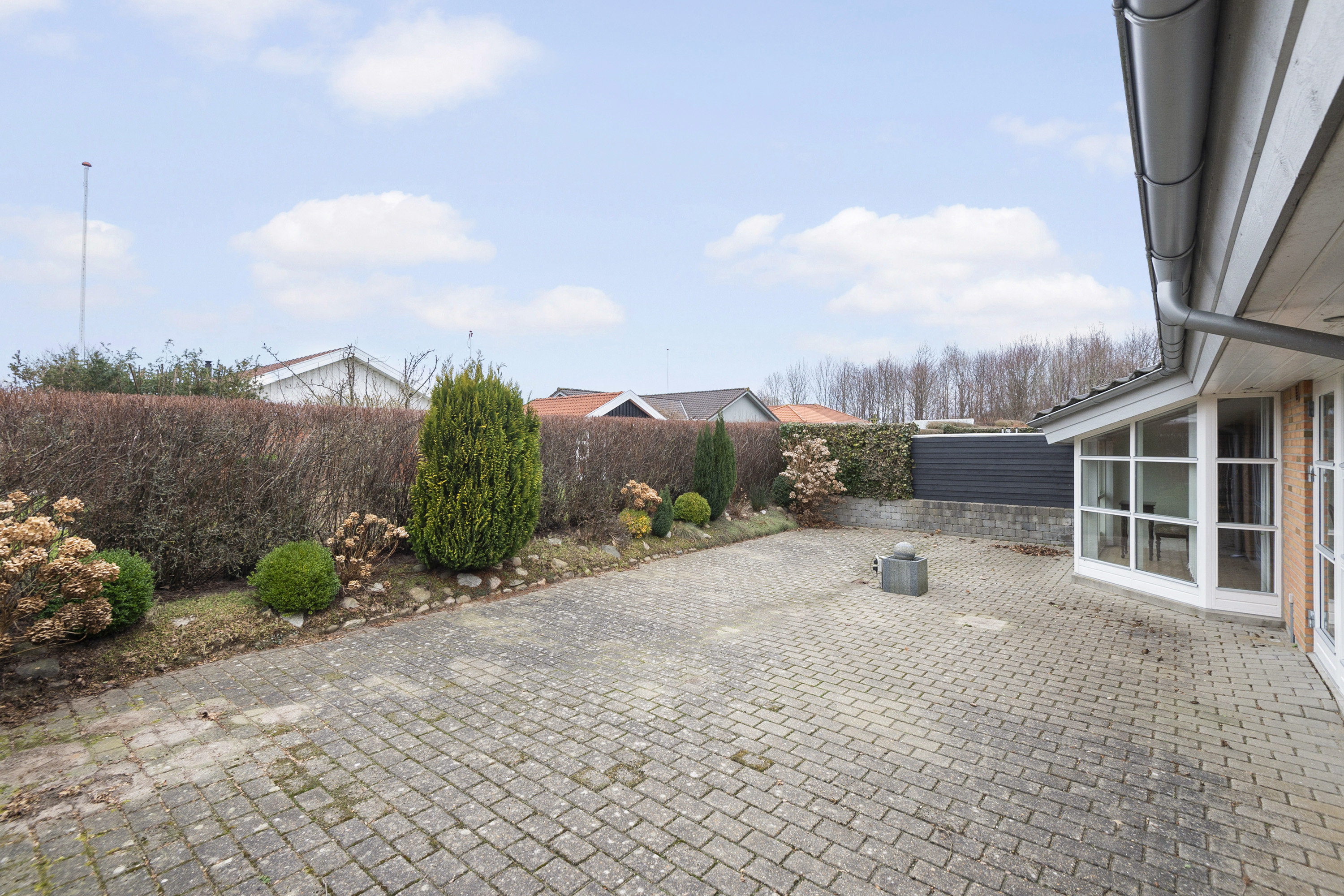 Fremhævet ejendommen billede i fuldskærmstilstand. Billede af Skoletoften 90, Guldager, 6710 Esbjerg V