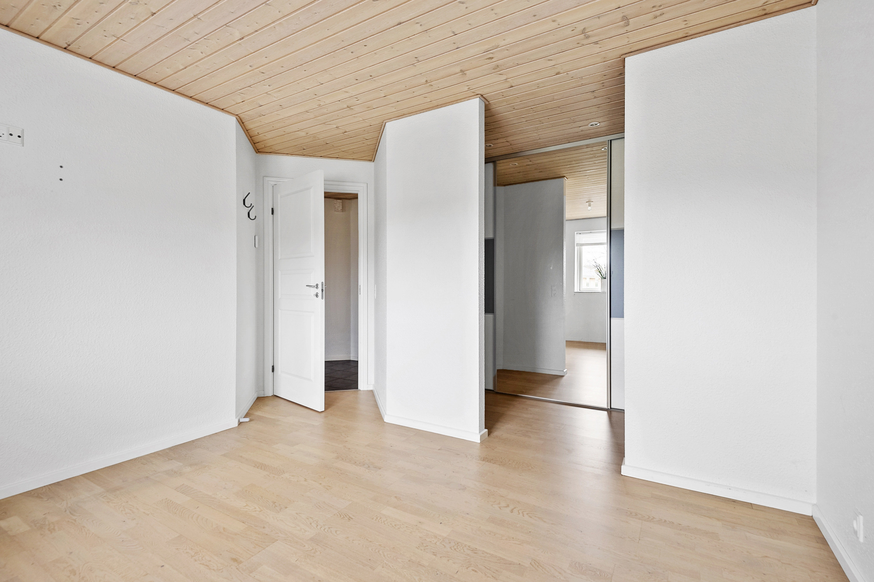 Fremhævet værelse billede i fuldskærmstilstand. Billede af Skoletoften 90, Guldager, 6710 Esbjerg V