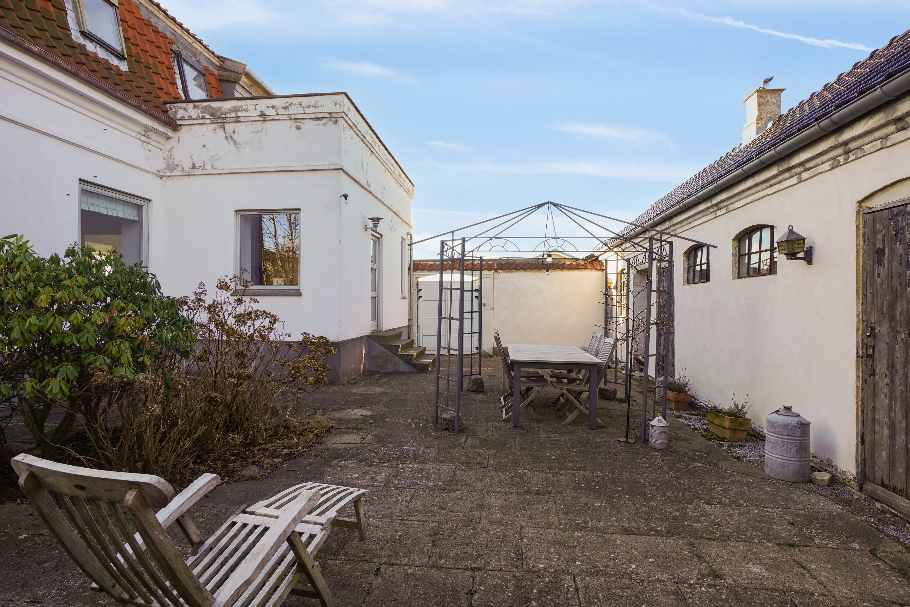 Fremhævet udendørs billede i fuldskærmstilstand. Billede af Ll Karlsmindevej 11, 3390 Hundested